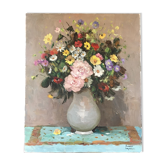 Table bouquet of flowers of the fields