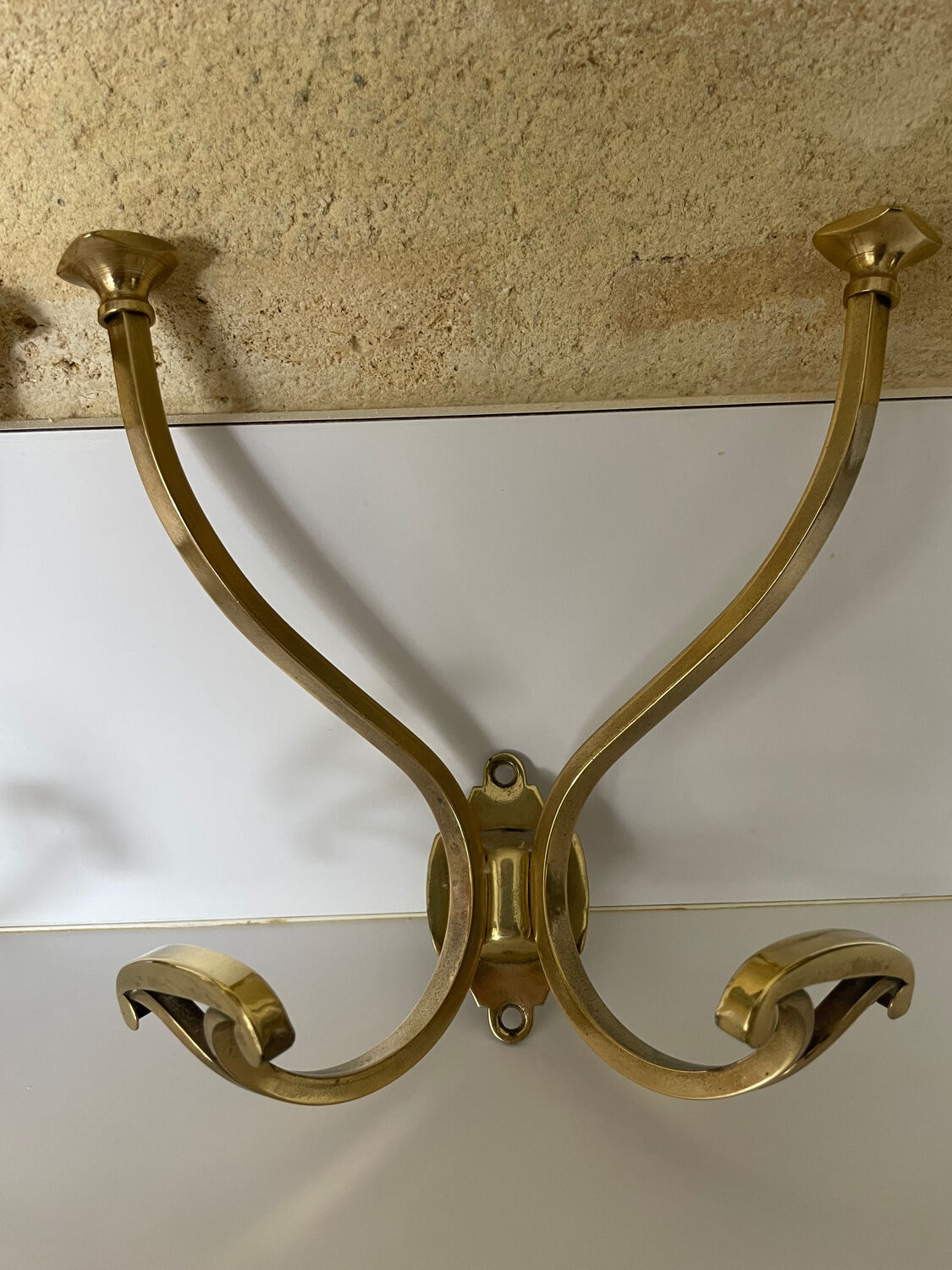 2 coat hooks with 4 branches in gilded brass