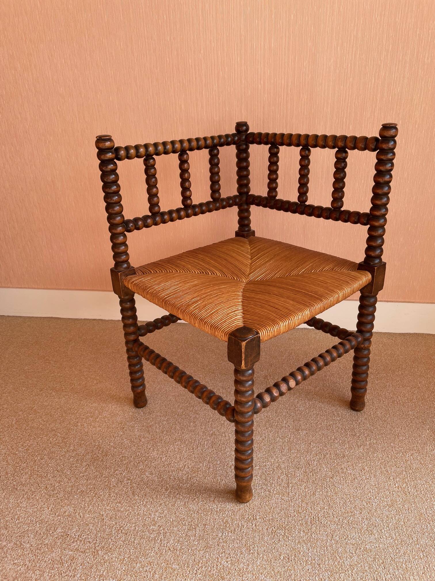 Turned wood corner chair