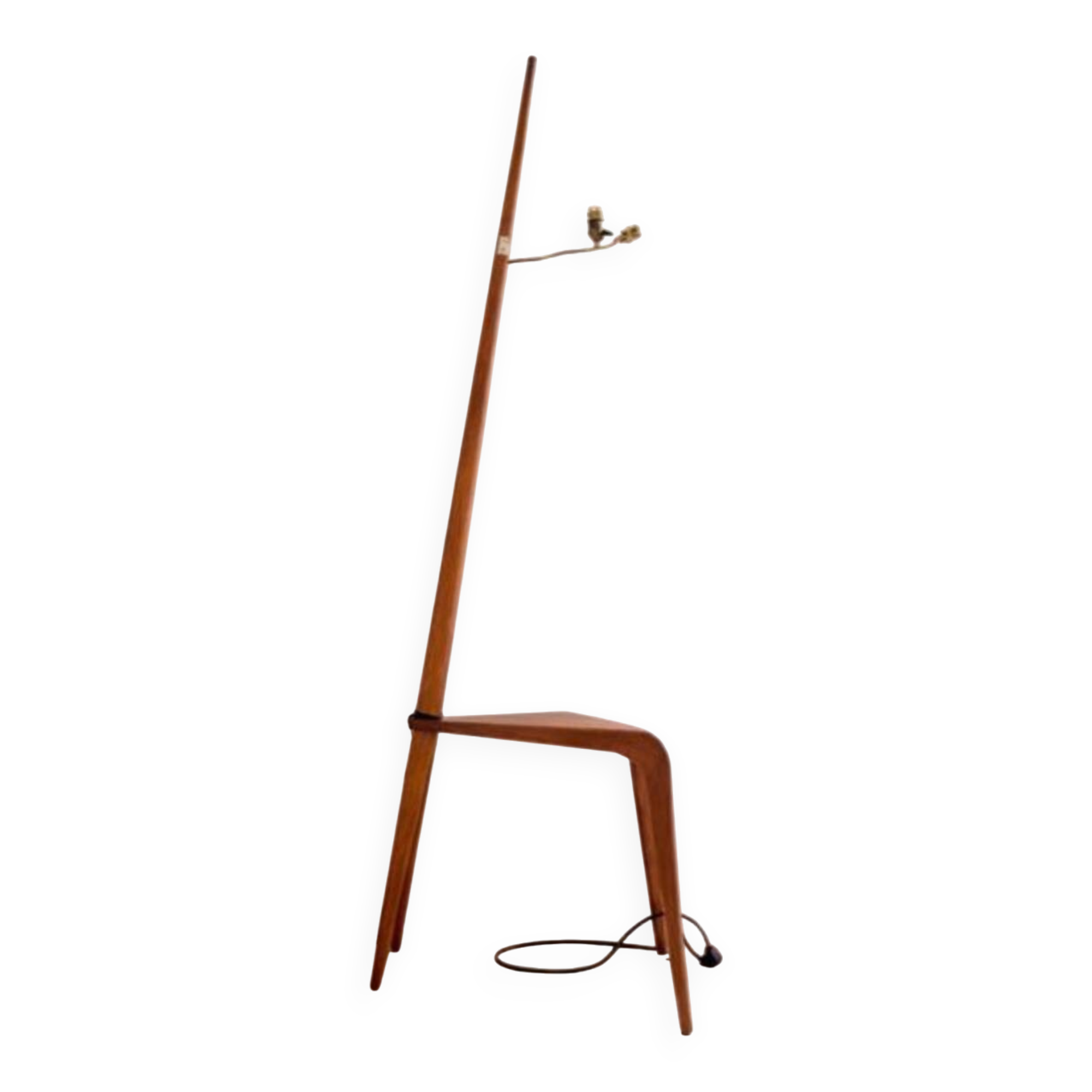 Rispal tripod floor lamp
