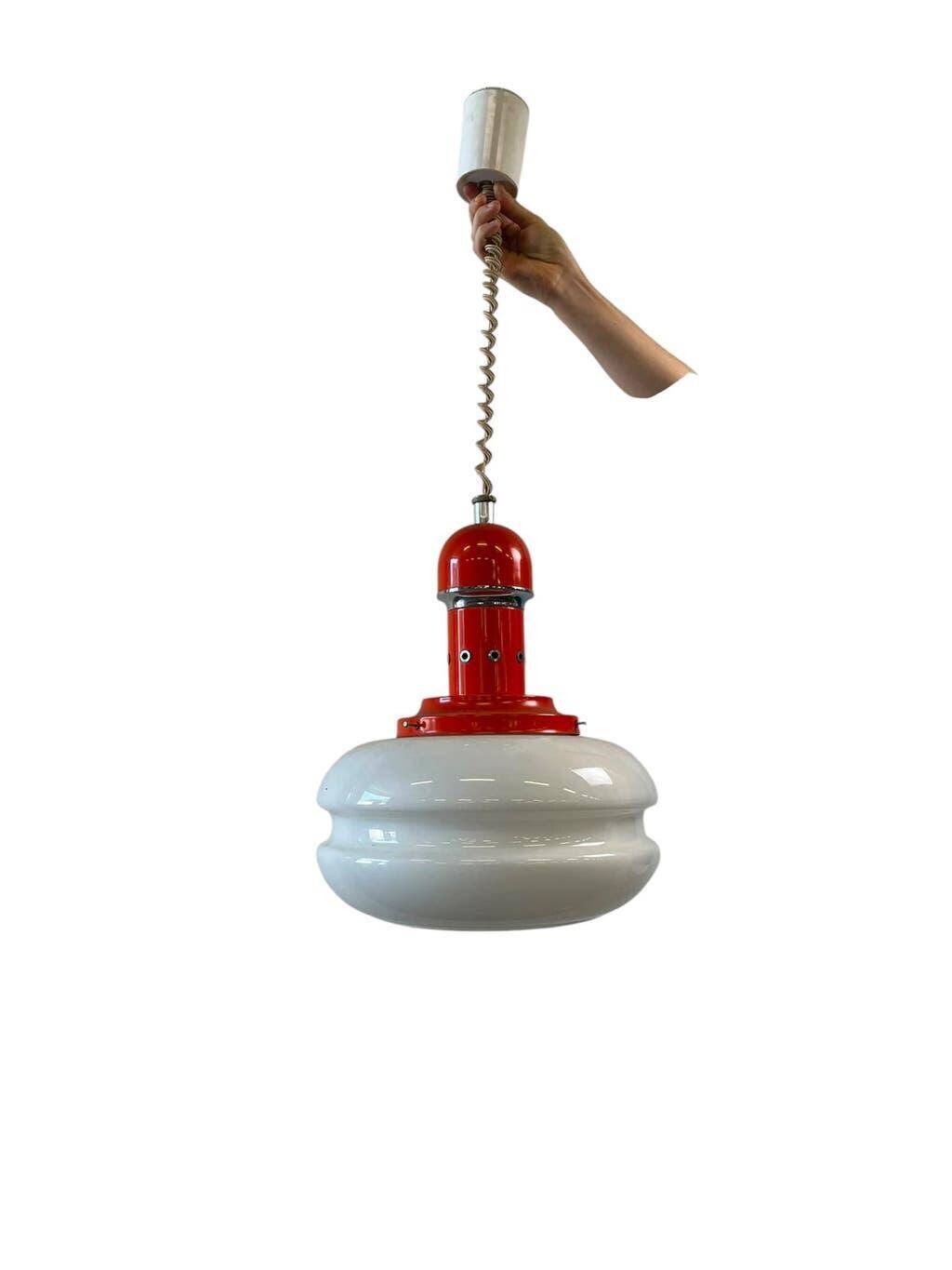Orange vintage style spatial suspension/lustre.
