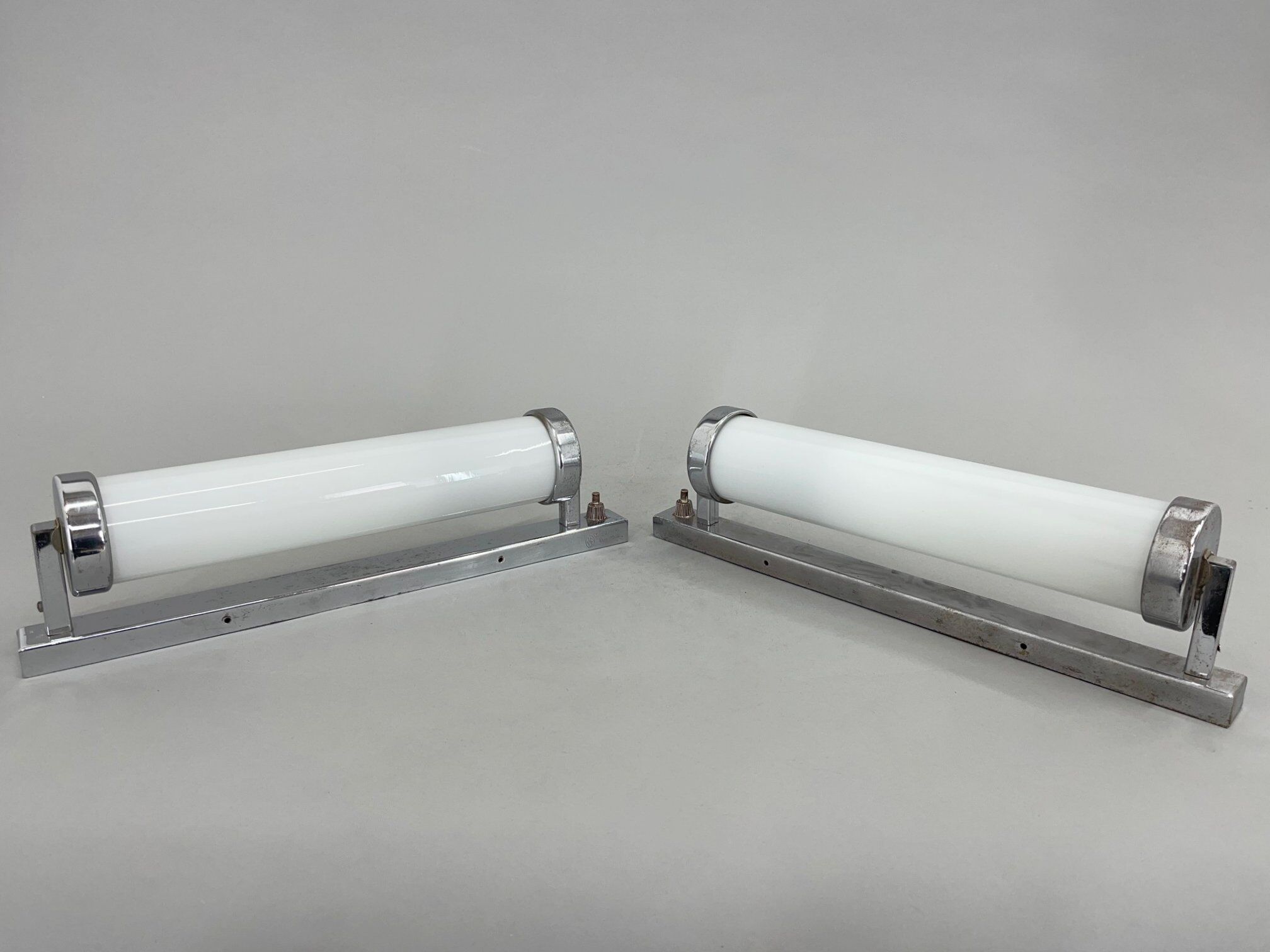 Pair of bauhaus or functionalist chrome wall lamps, 1930's