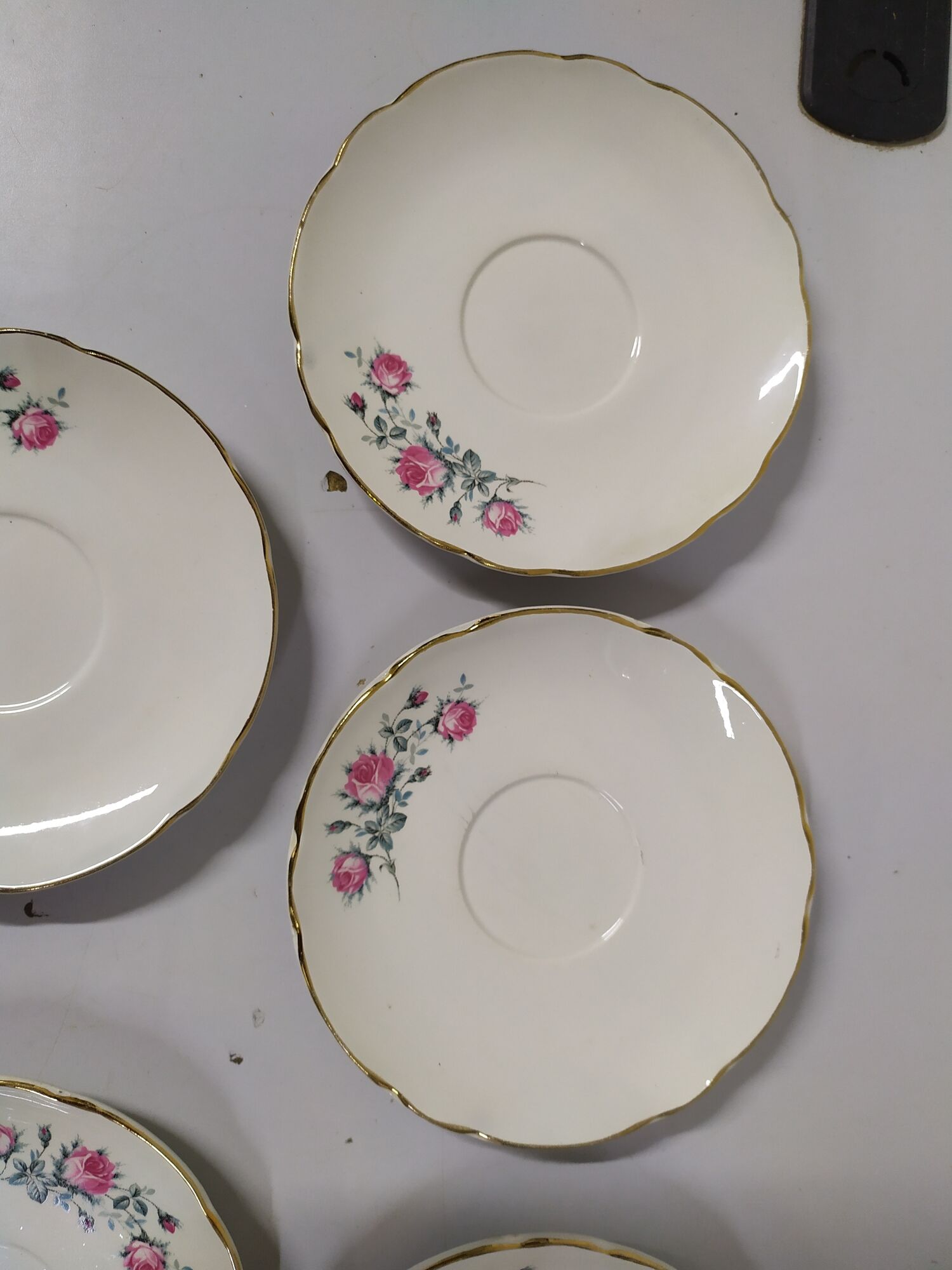 Lot de 6 sous tasse Sarreguemines digoin liseré doré fleurs rose