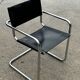 Ensemble vintage de 6 chaises à structure tubulaire Mart Stam design cuir