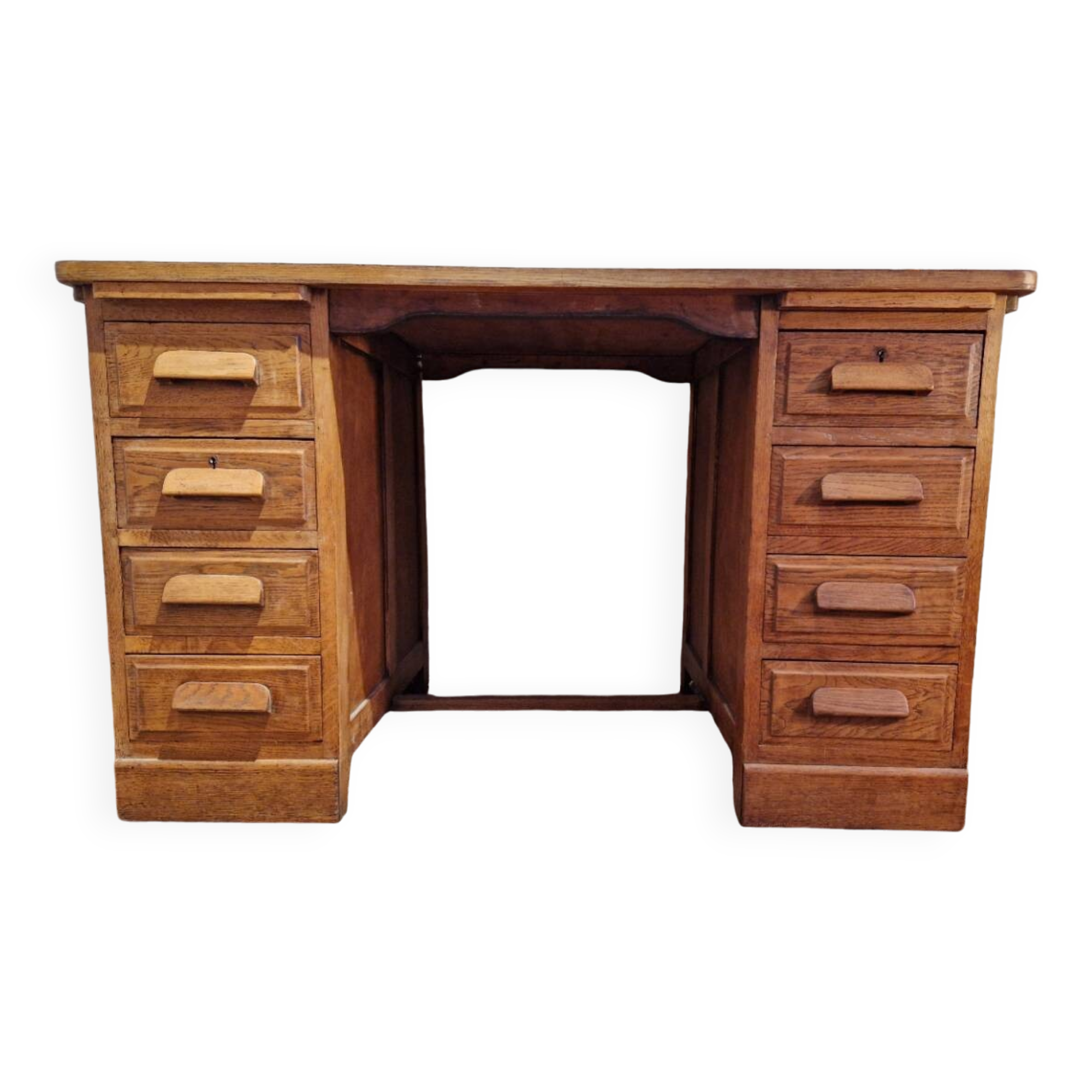 Vintage administration office