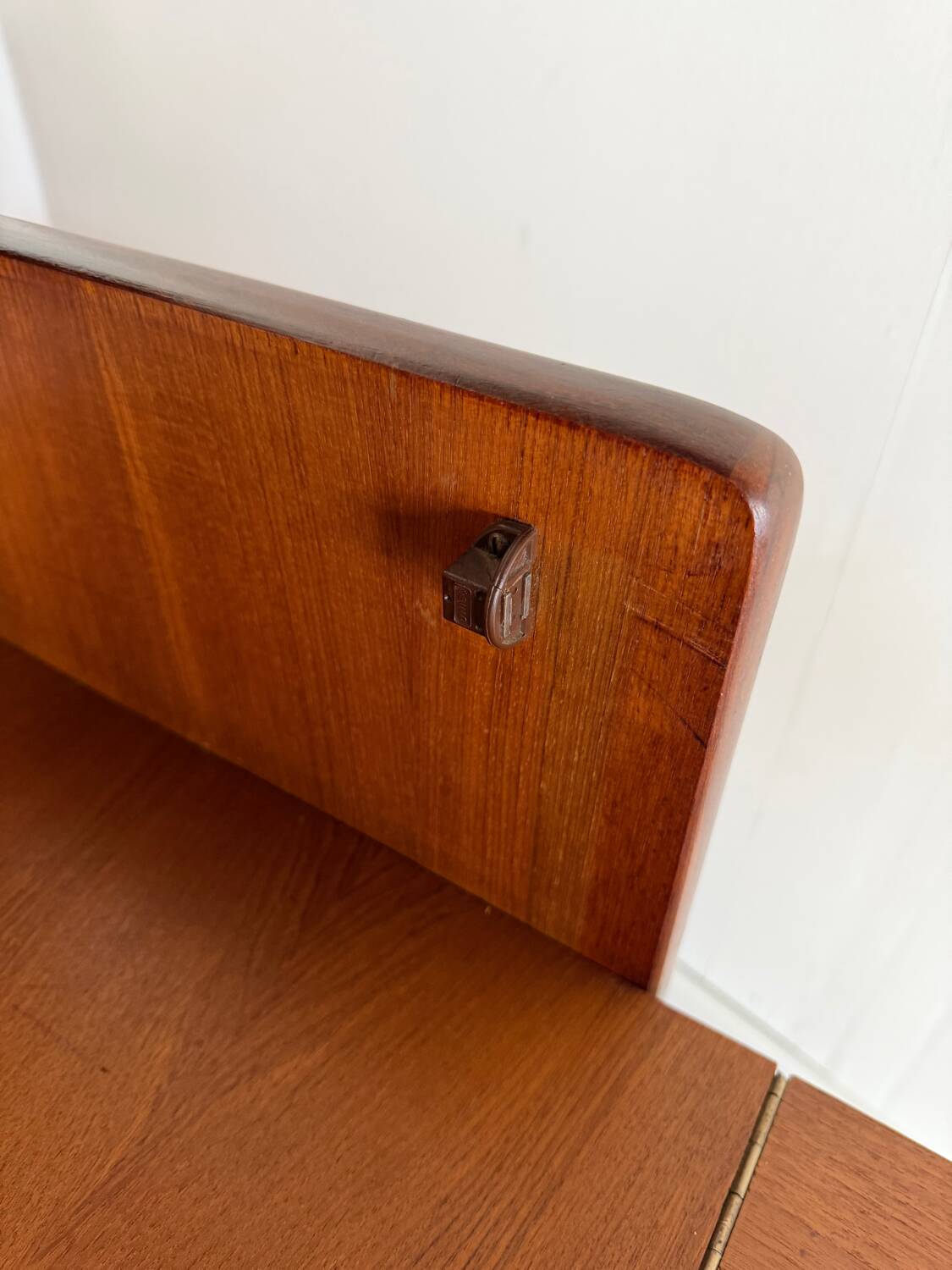 Vintage teak dressing table / chest of drawers – Scandinavian design, 1960s