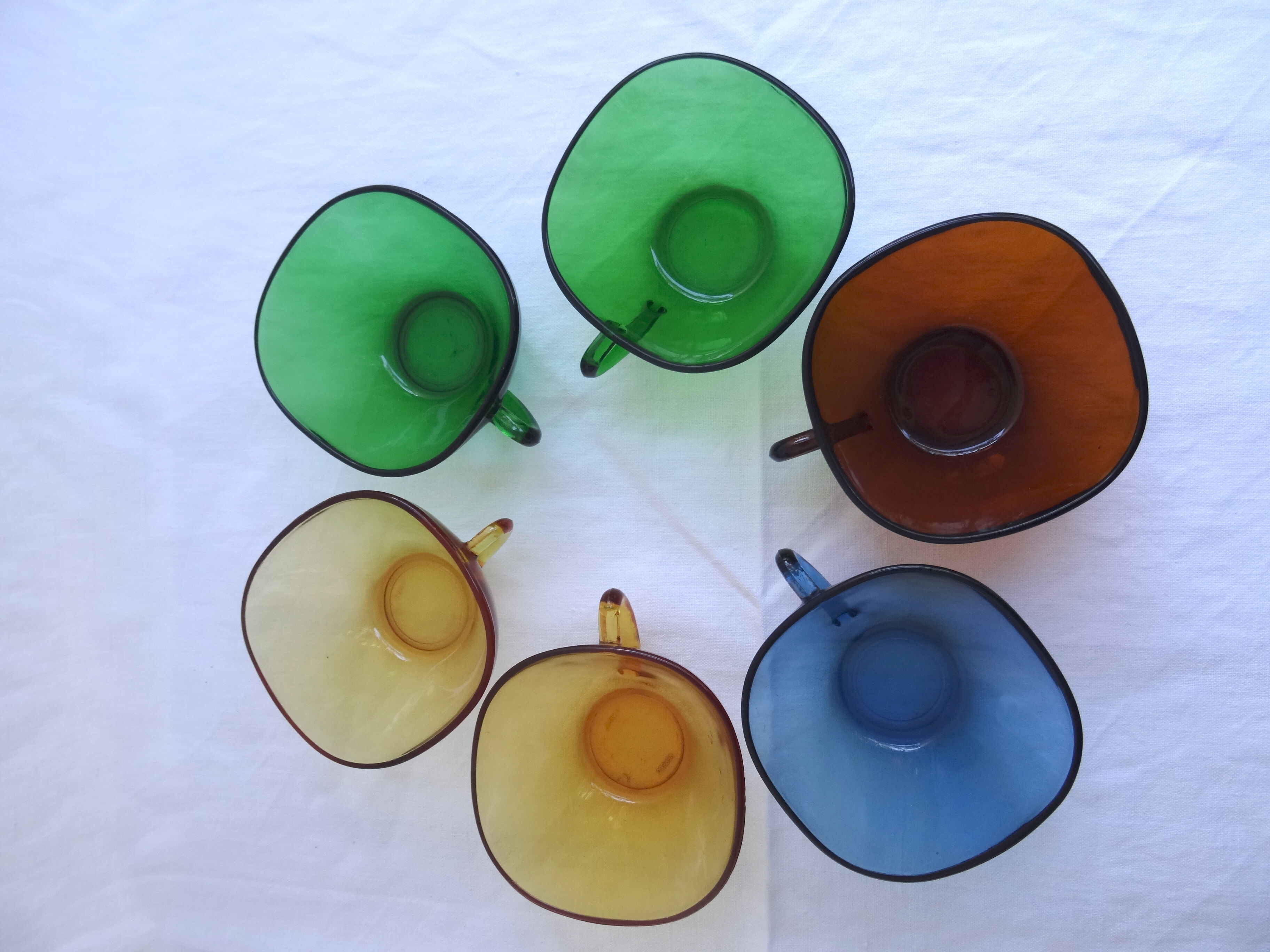 Lot of 6 cups Vereco