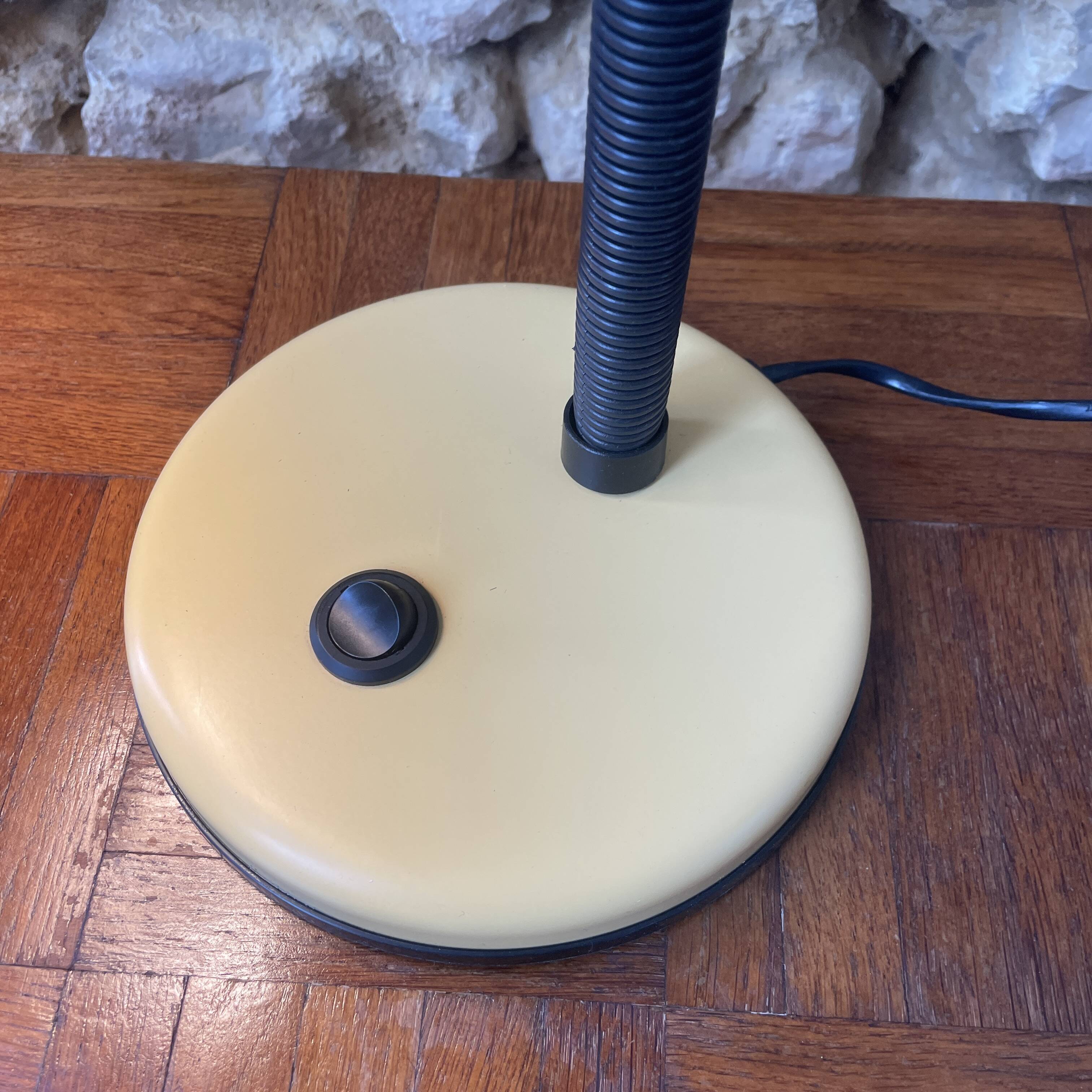 Lampe de bureau jaune - années 80