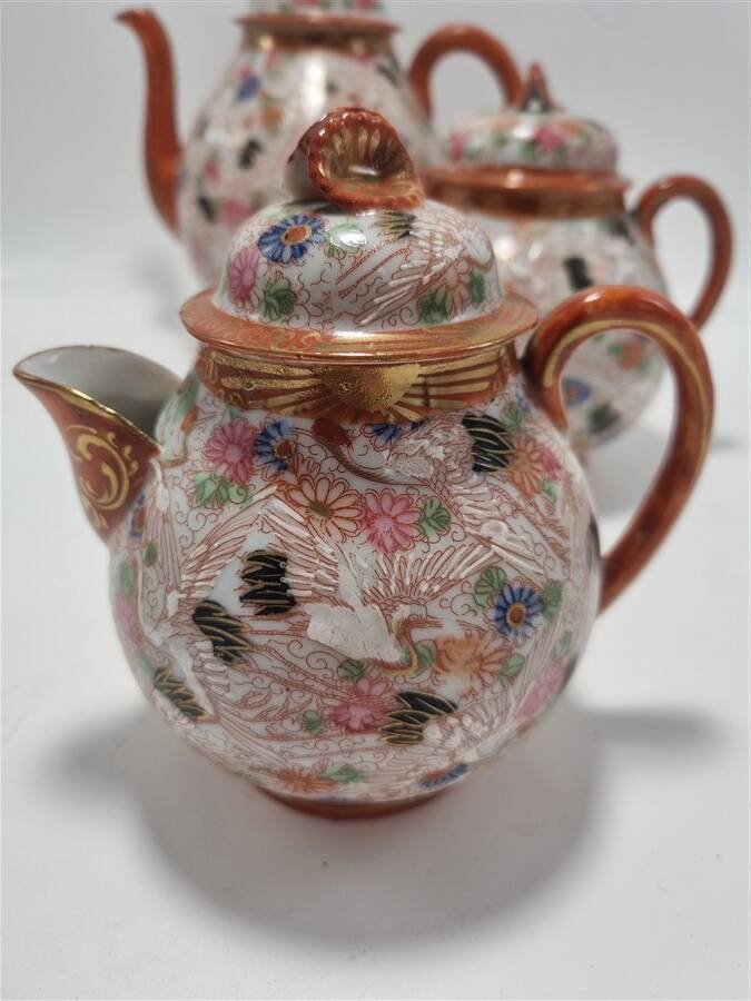 Antique Japanese tea set