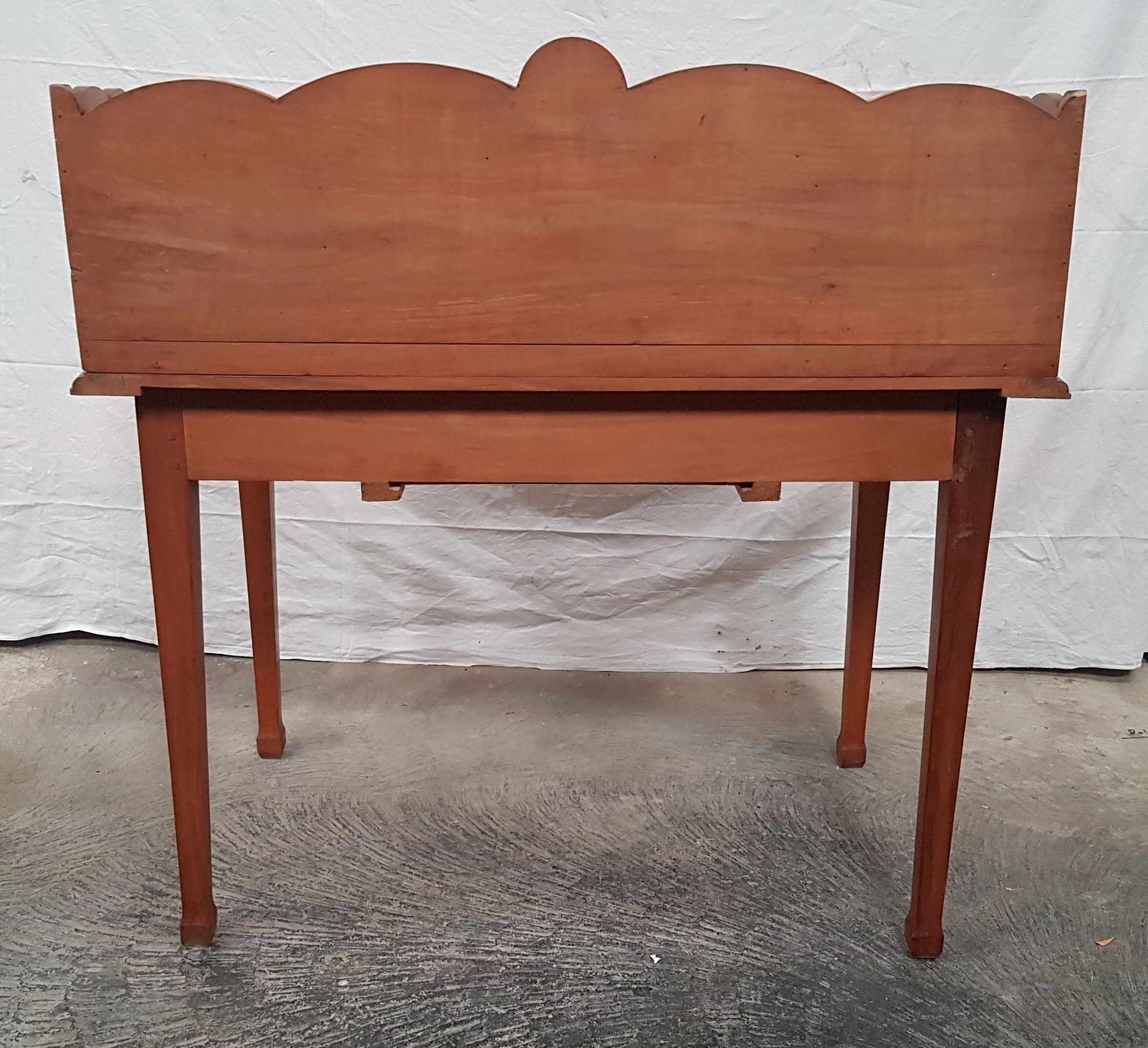 Solid wood stepped office