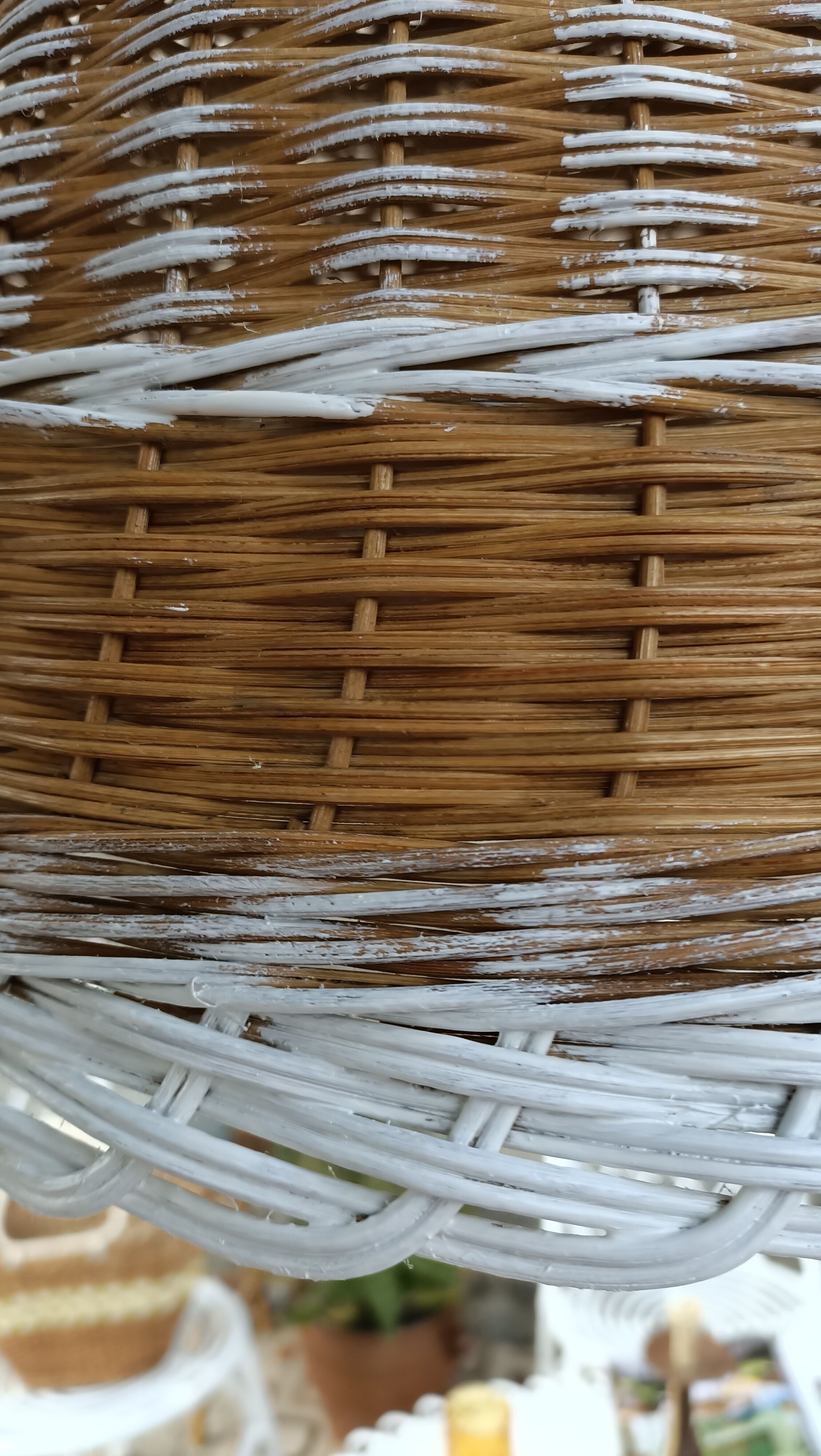 Duo of rattan hanging lamps