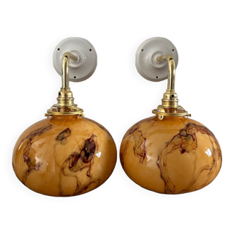 Pair of Art Deco wall sconces in marbled opaline