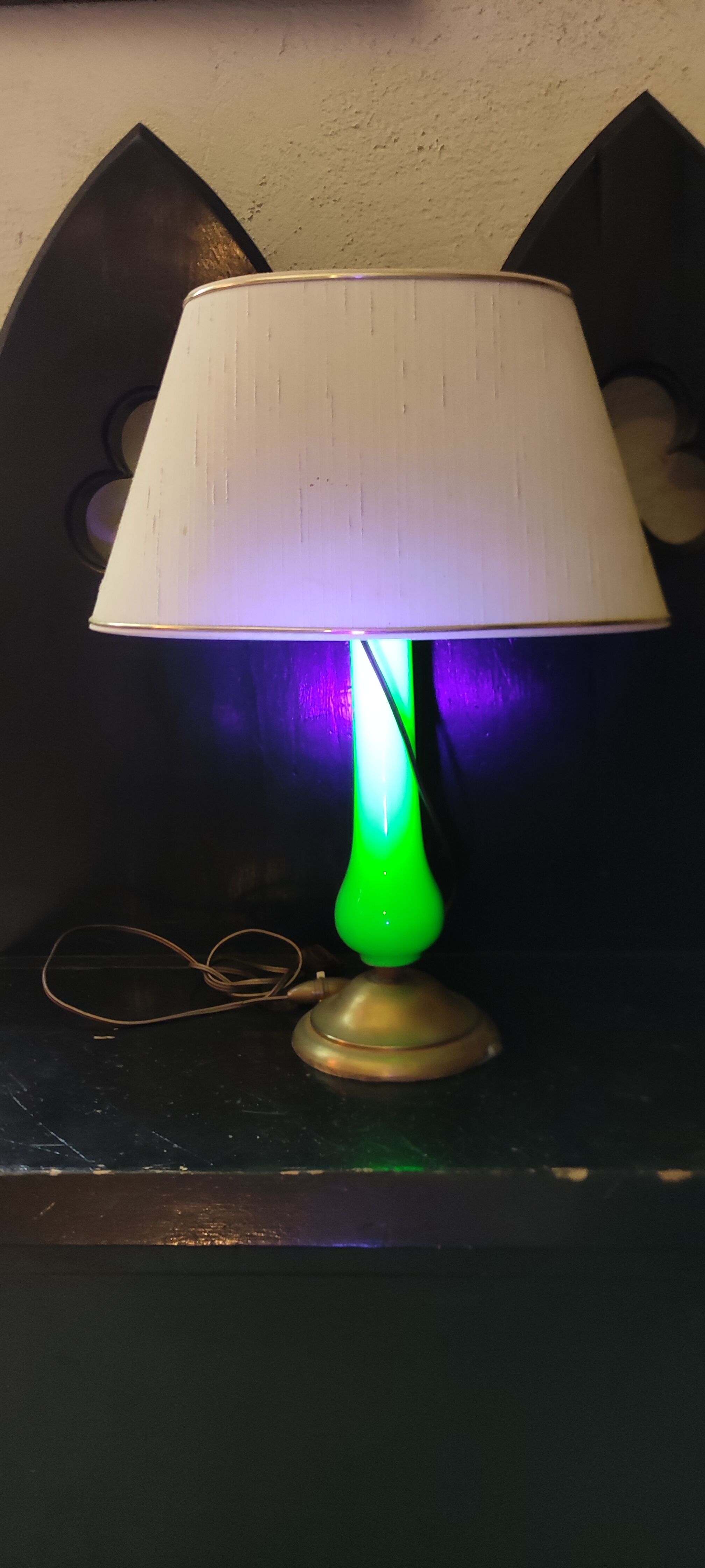 Set of 2 opaline lamps