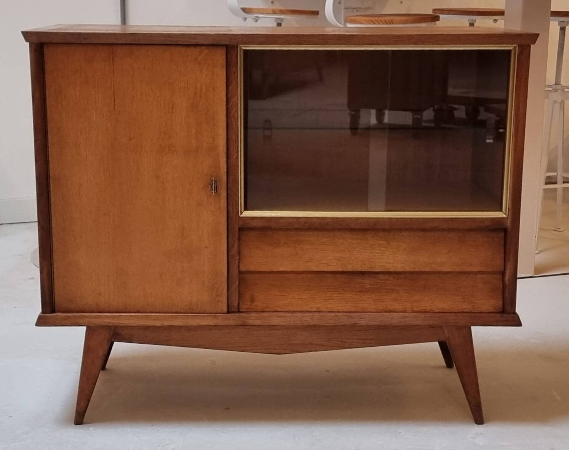 Mid-century display cabinet