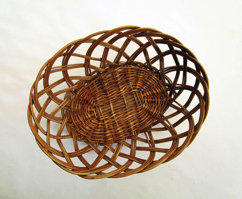 Rattan bread basket
