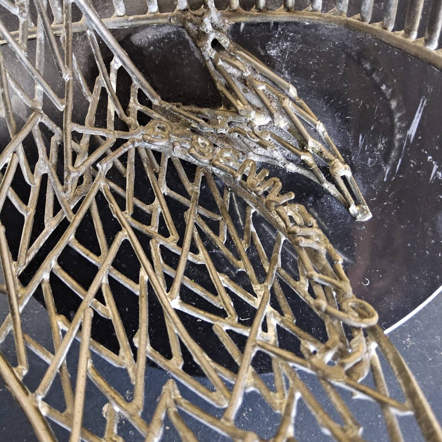 Signed Untitled Brass Wire Sculpture Bob Bennett (1979)