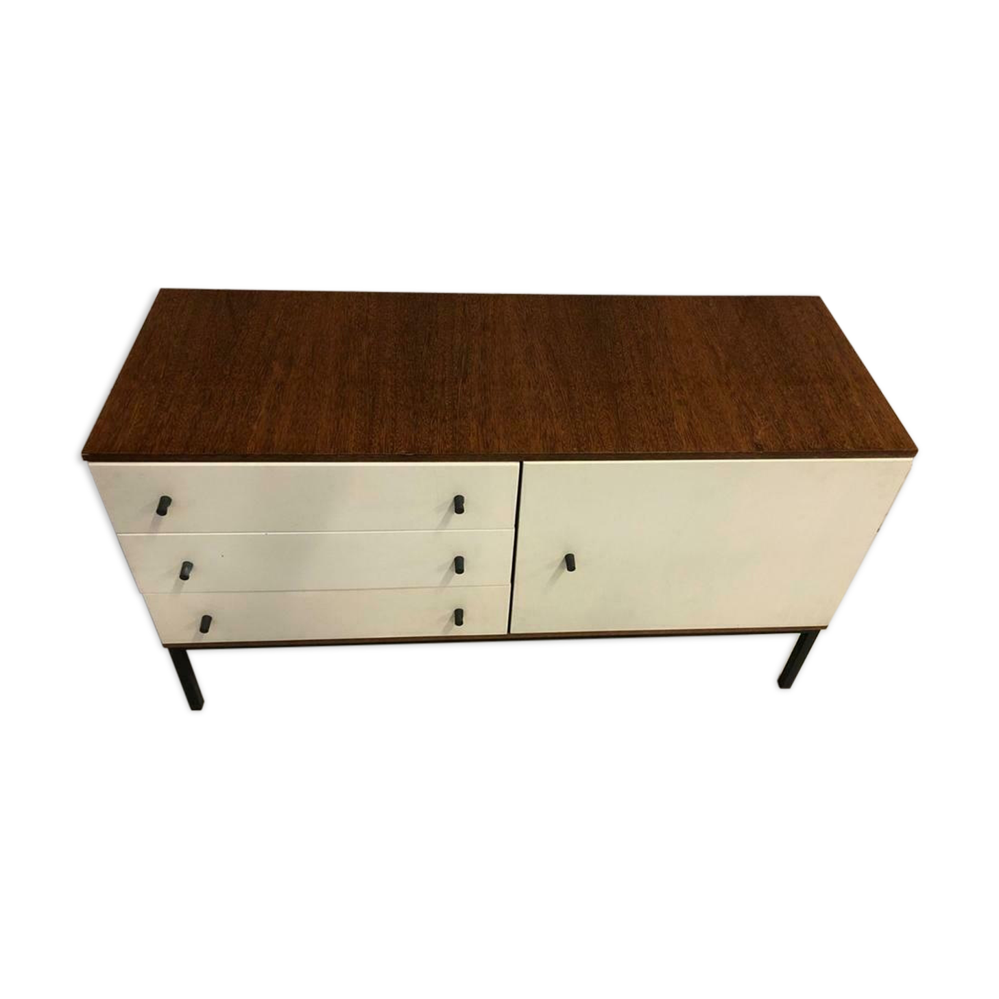 Convenient mid century vintage row