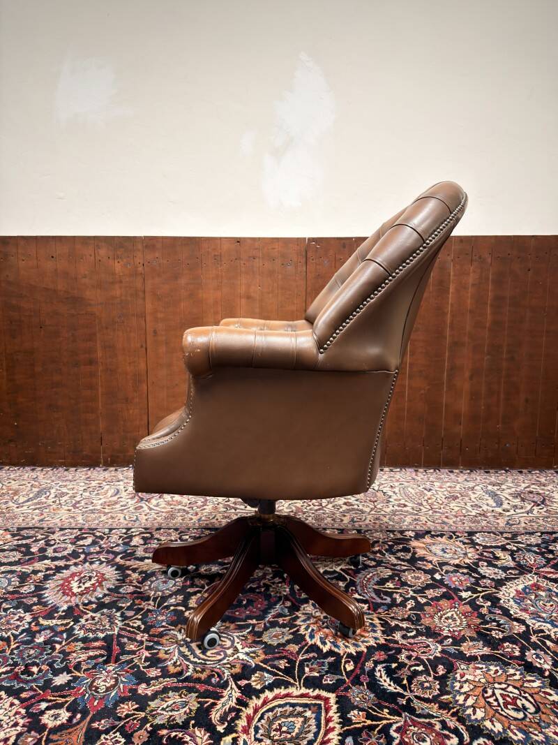 Classic English Chesterfield Director Chair Brown