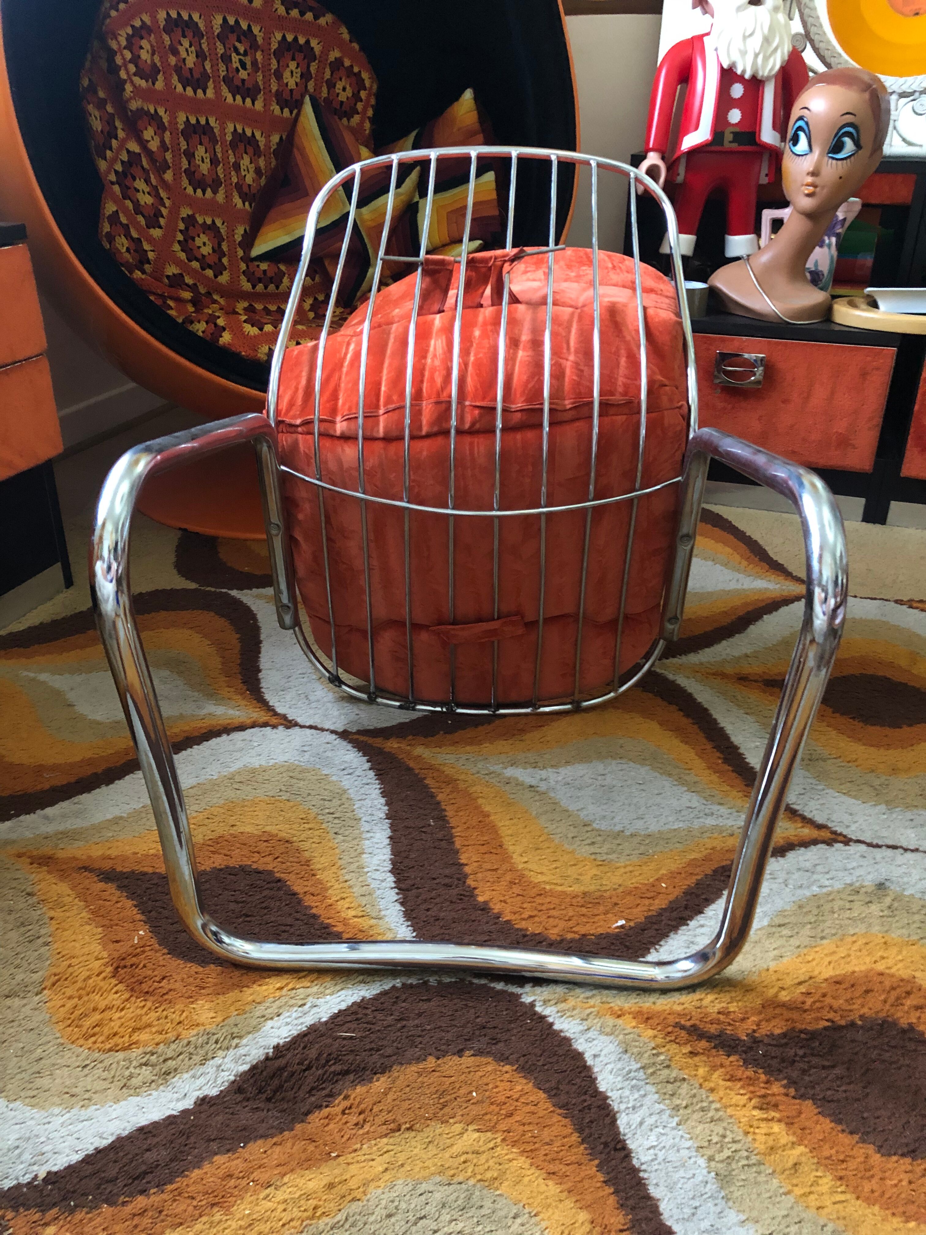 Vintage wired chair 70