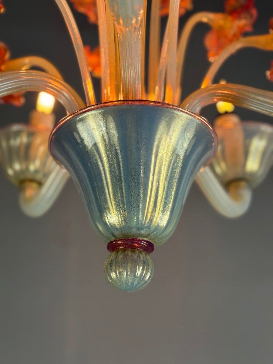 Venetian chandelier, in blue and red Murano glass, five light arms, circa 1950