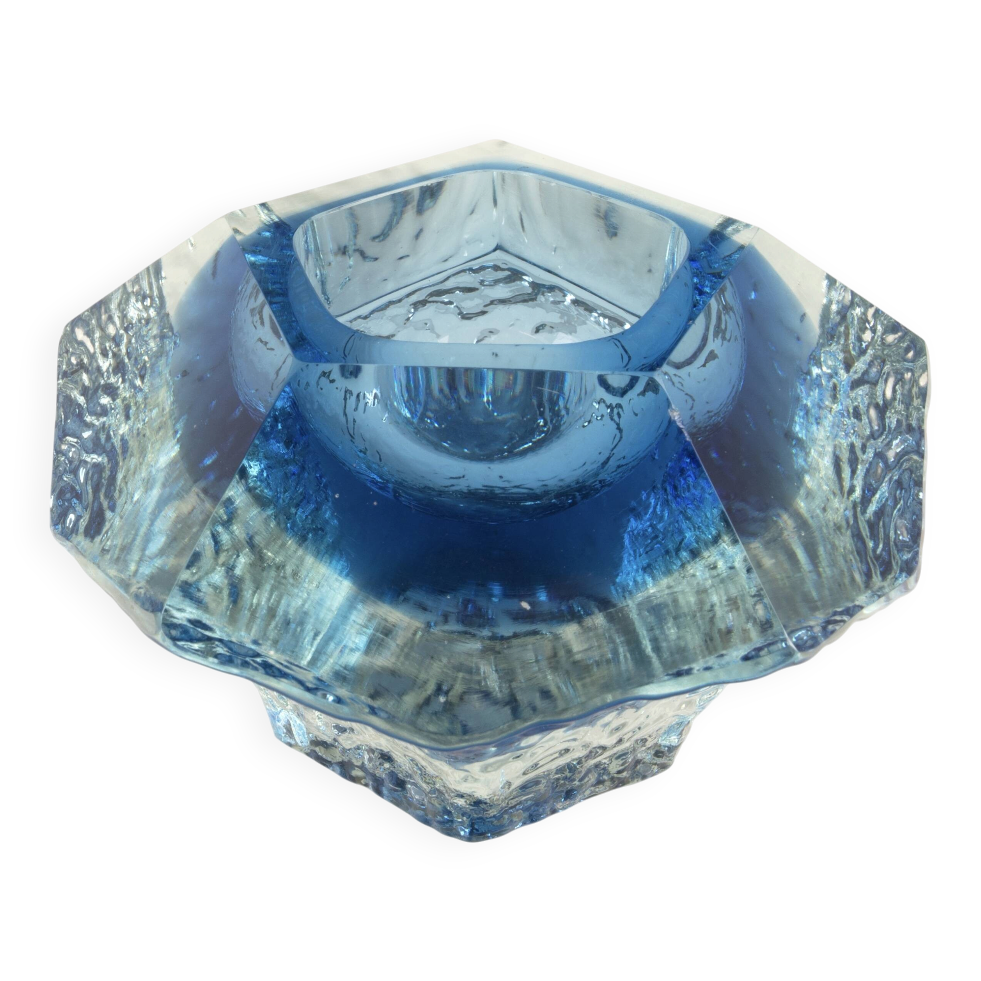 Sculptural submerged glass ashtray by Gianfranco Mandruzzato Murano