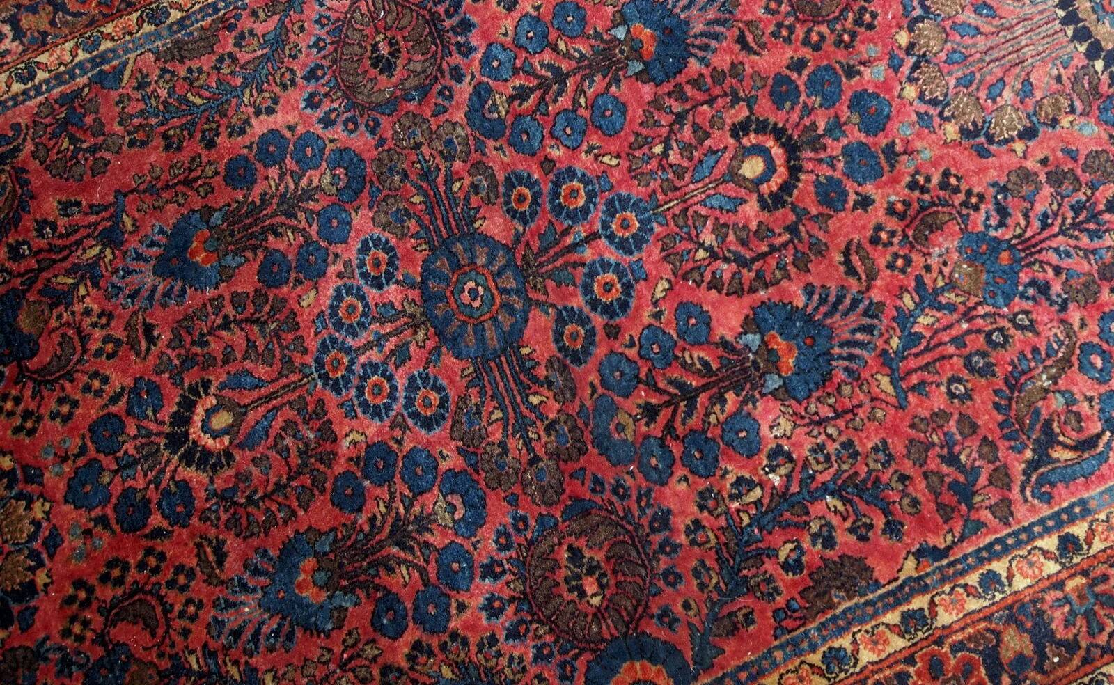 Handmade antique Persian Sarouk rug 94cm x 167cm 1910s