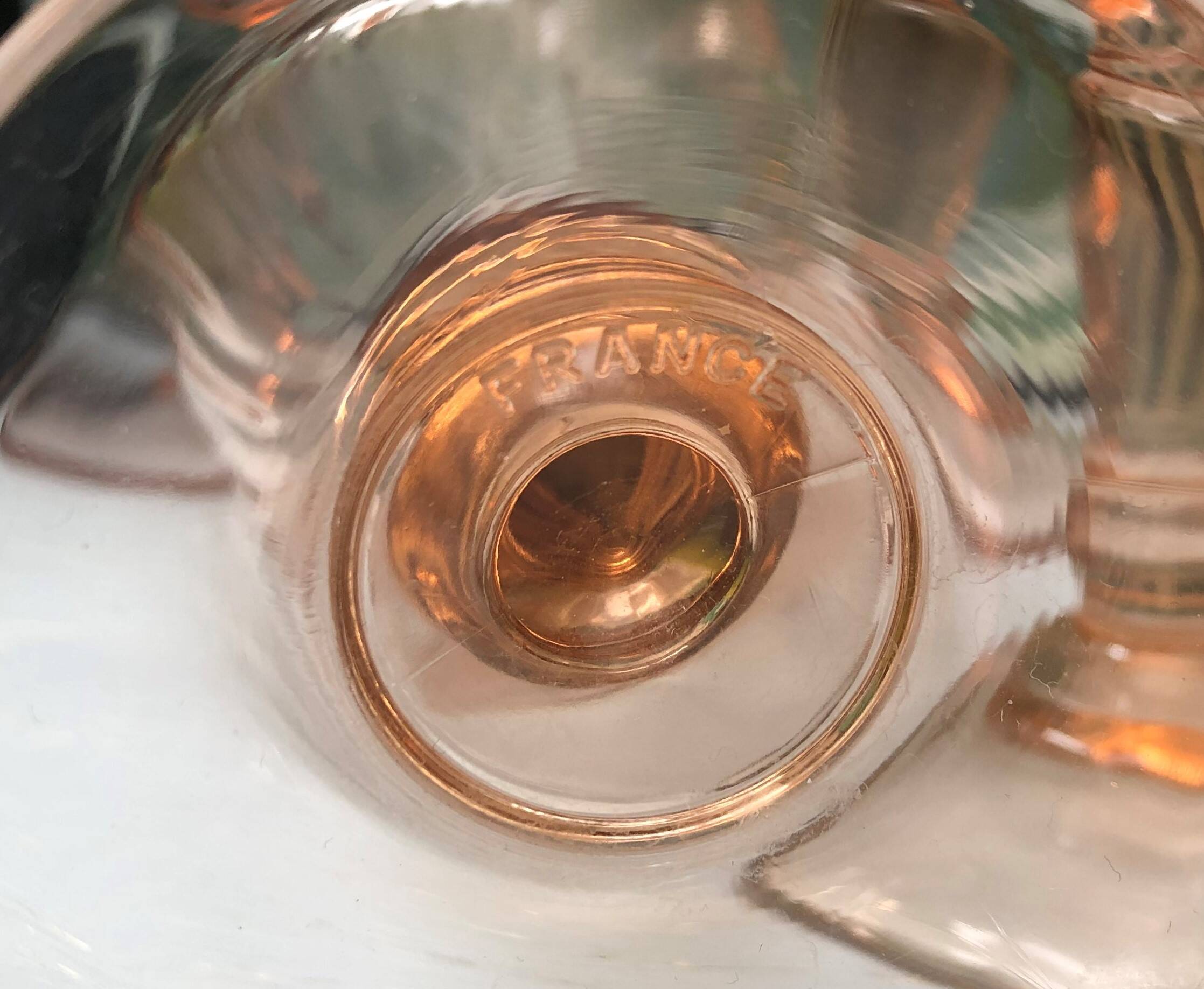 Rosaline champagne glass 70s design