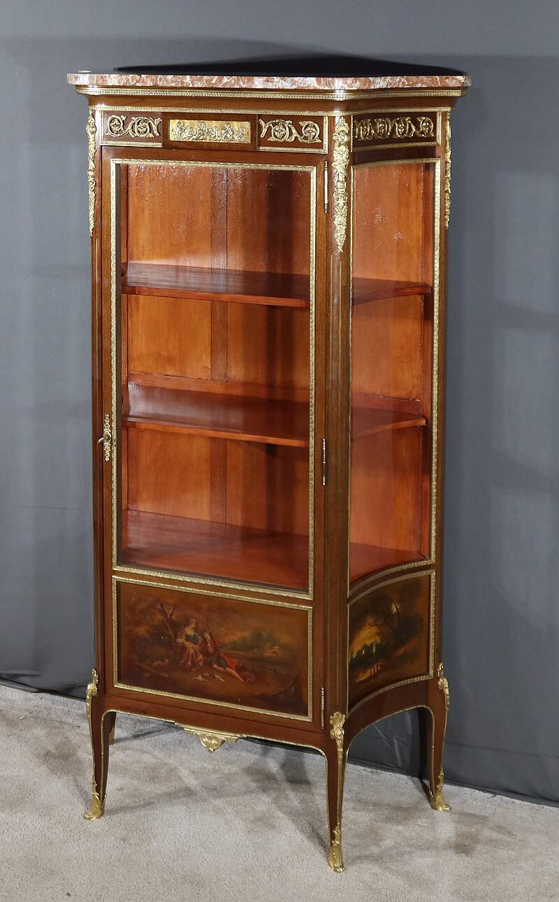 Mahogany Showcase, Transition Louis XV Louis XVI style – 1900