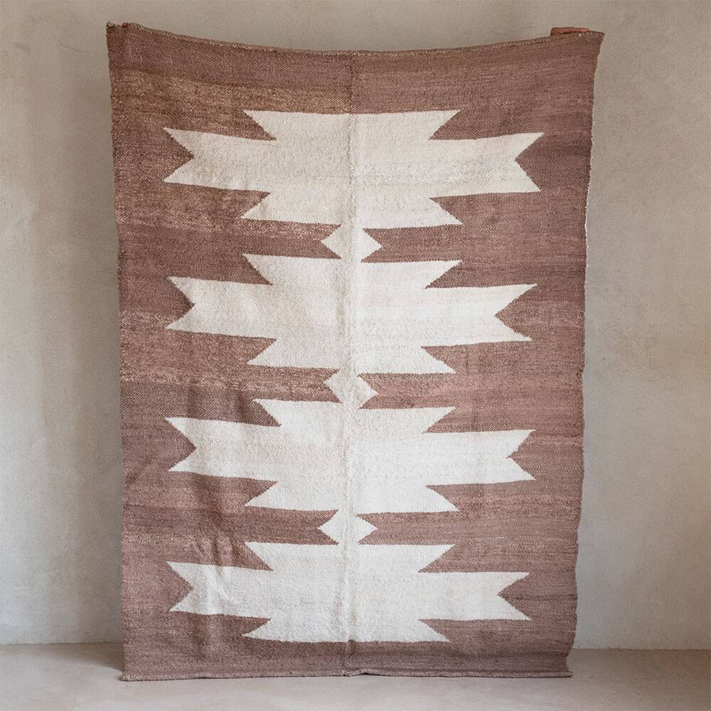 Argentinean rug 100% pure tawny wool
