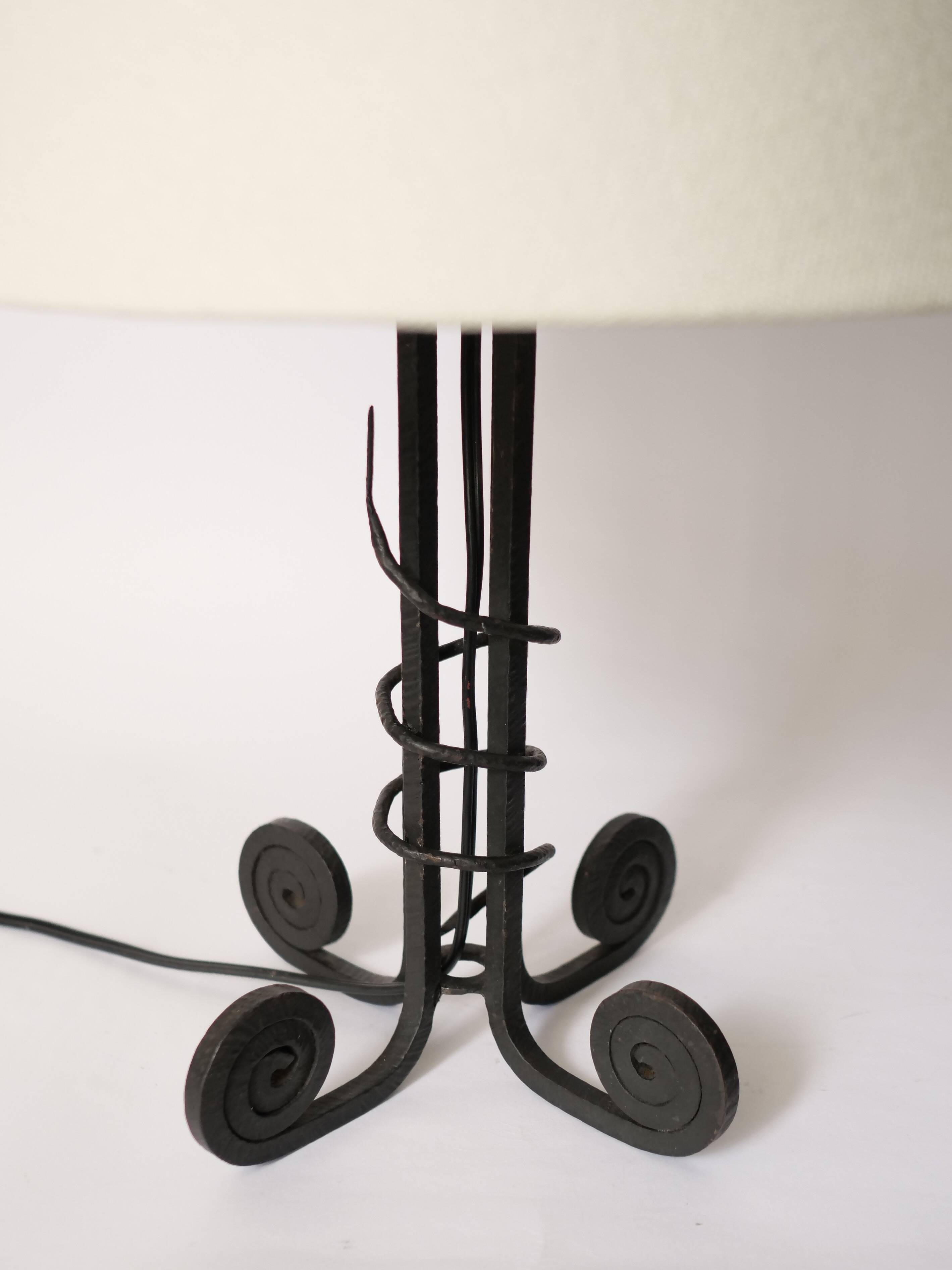 Pair of Art Deco lamps in wrought iron circa 1930