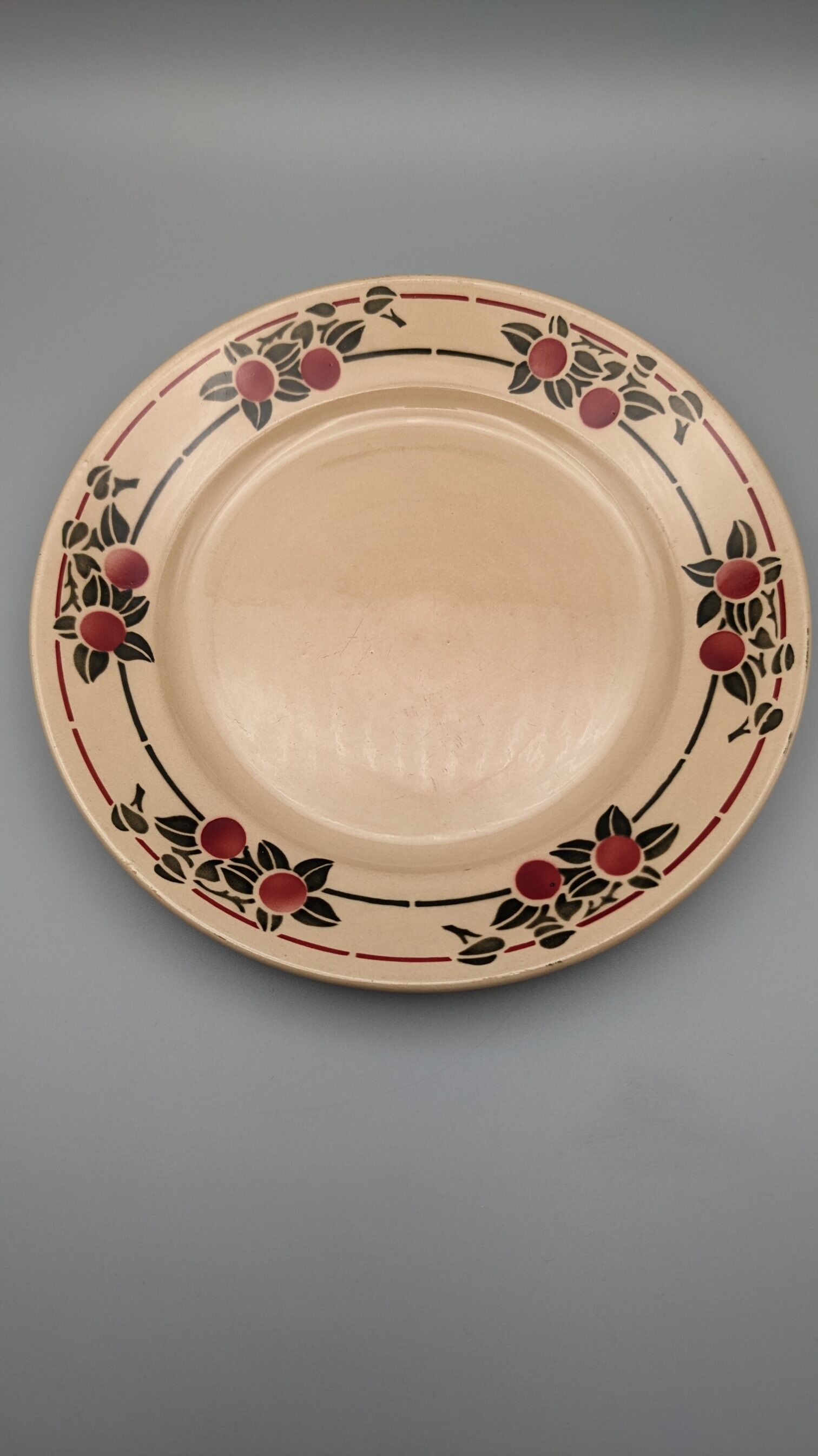 Series 6 flat plates vintage art deco earthenware beige cherry décor