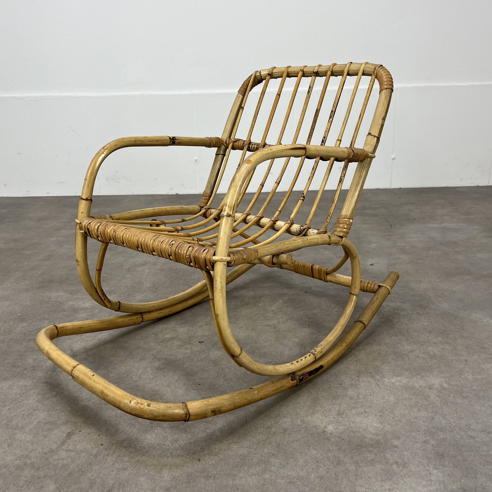 Rocking chair rotin enfant