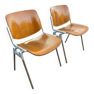 Paire de chaises ''DSC - piretti
