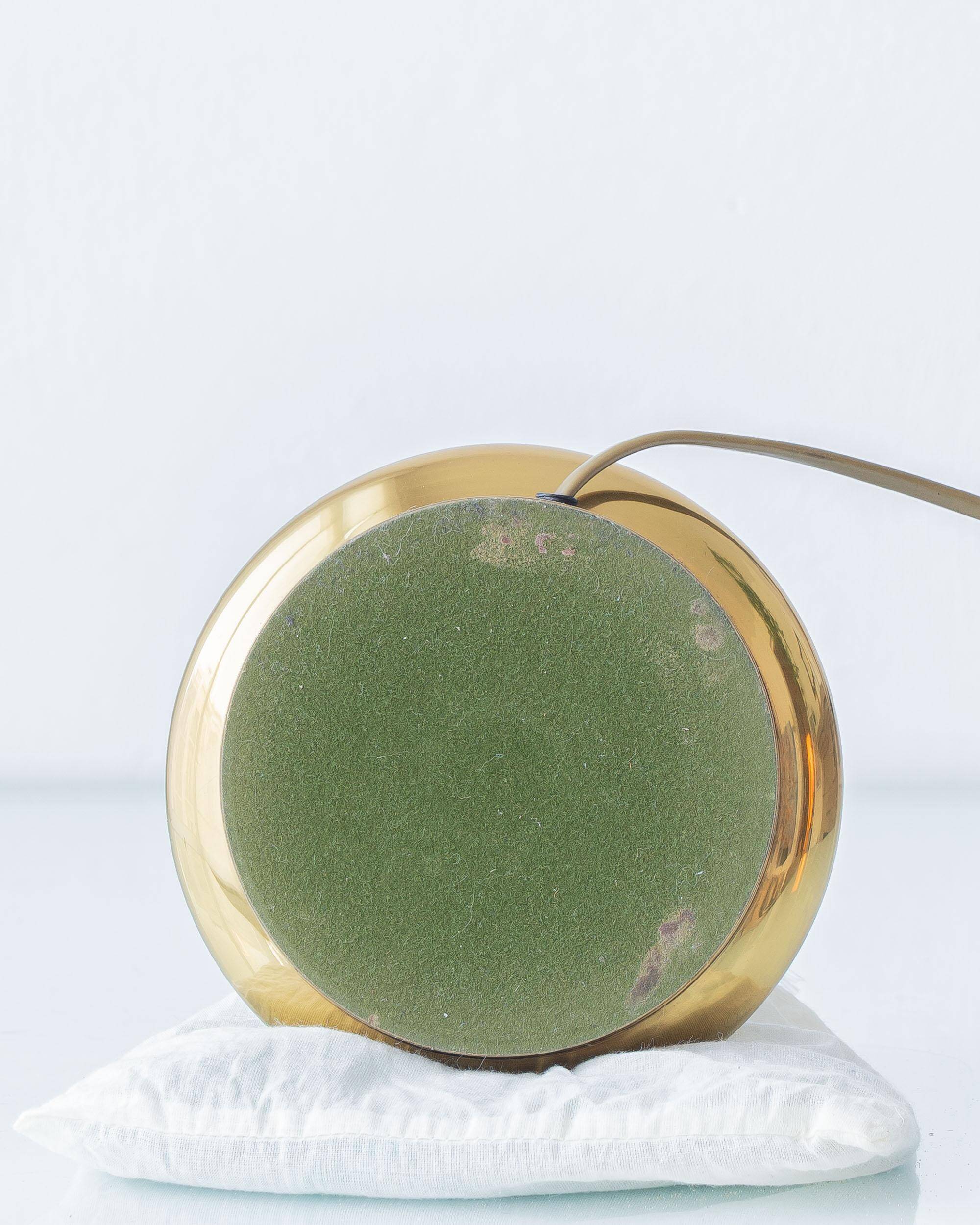 French Empire Bouillotte Lamp with Three Lights in Brass and a Gold-Plated Tin Shade with Laurel Design