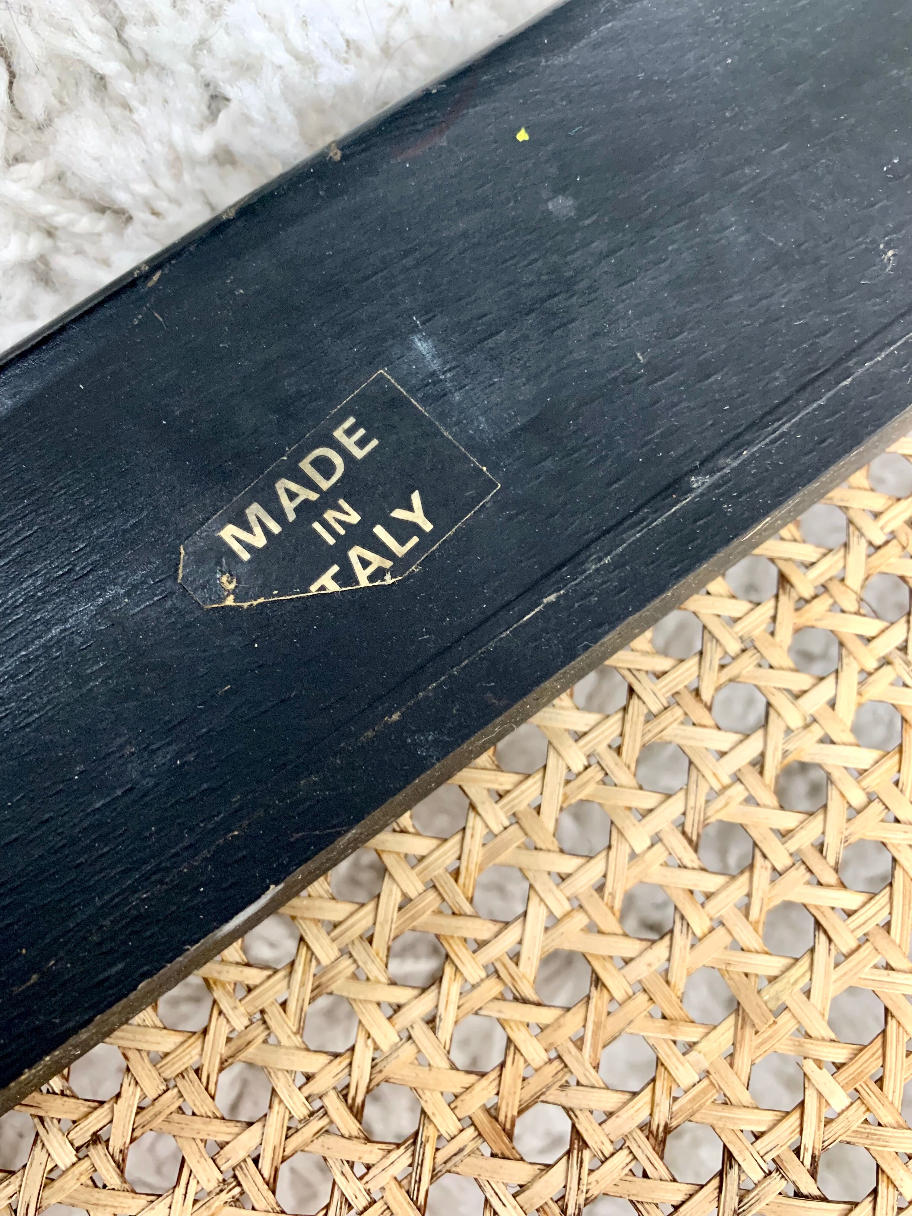 Chair y Marcel Breuer model Cesca B32