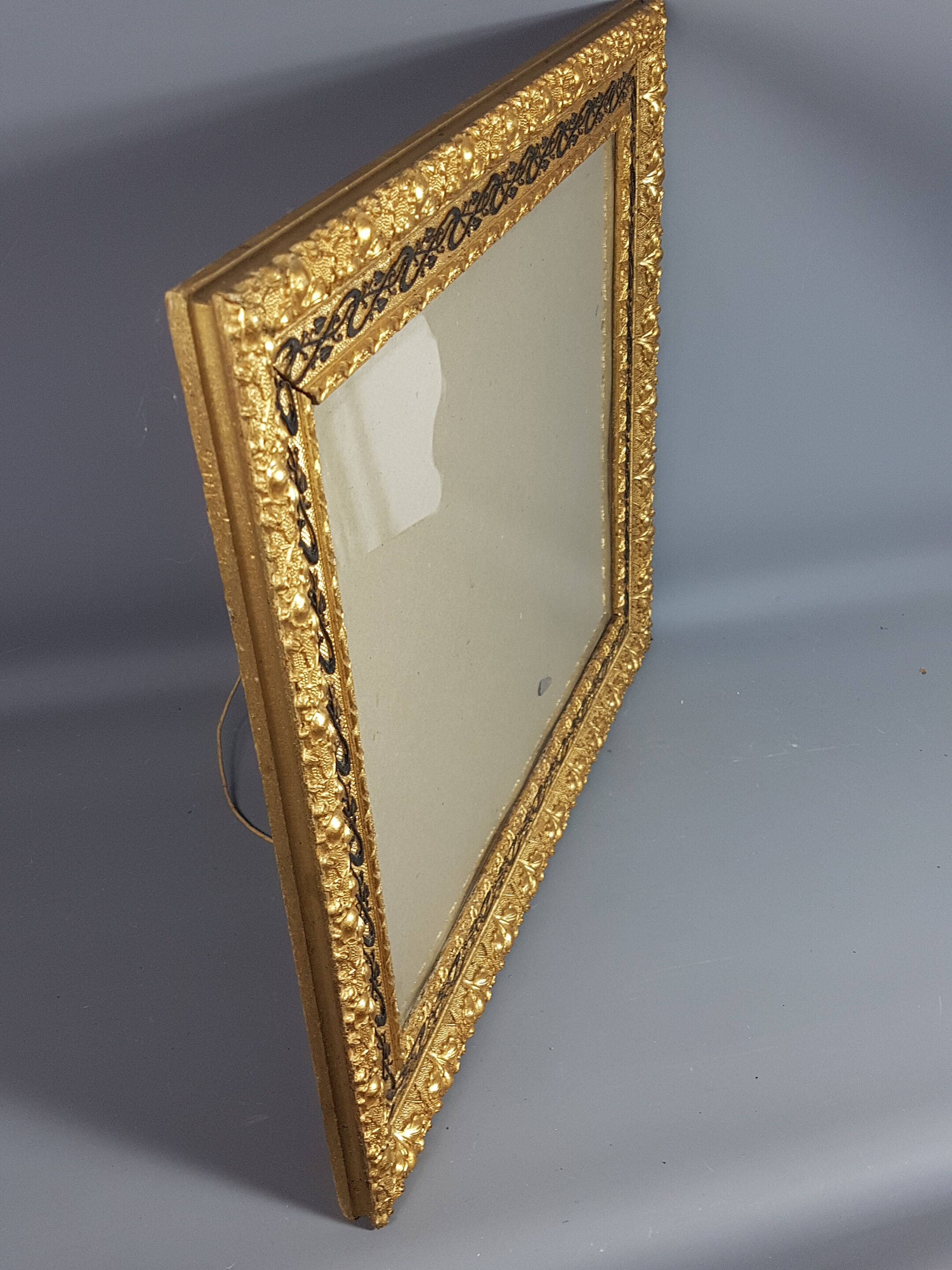 Old frame circa 1900, wood - gilded stucco with leaf - black laqué 53x45 cm leaf 42.5x35 cm SB