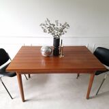 Scandinavian table