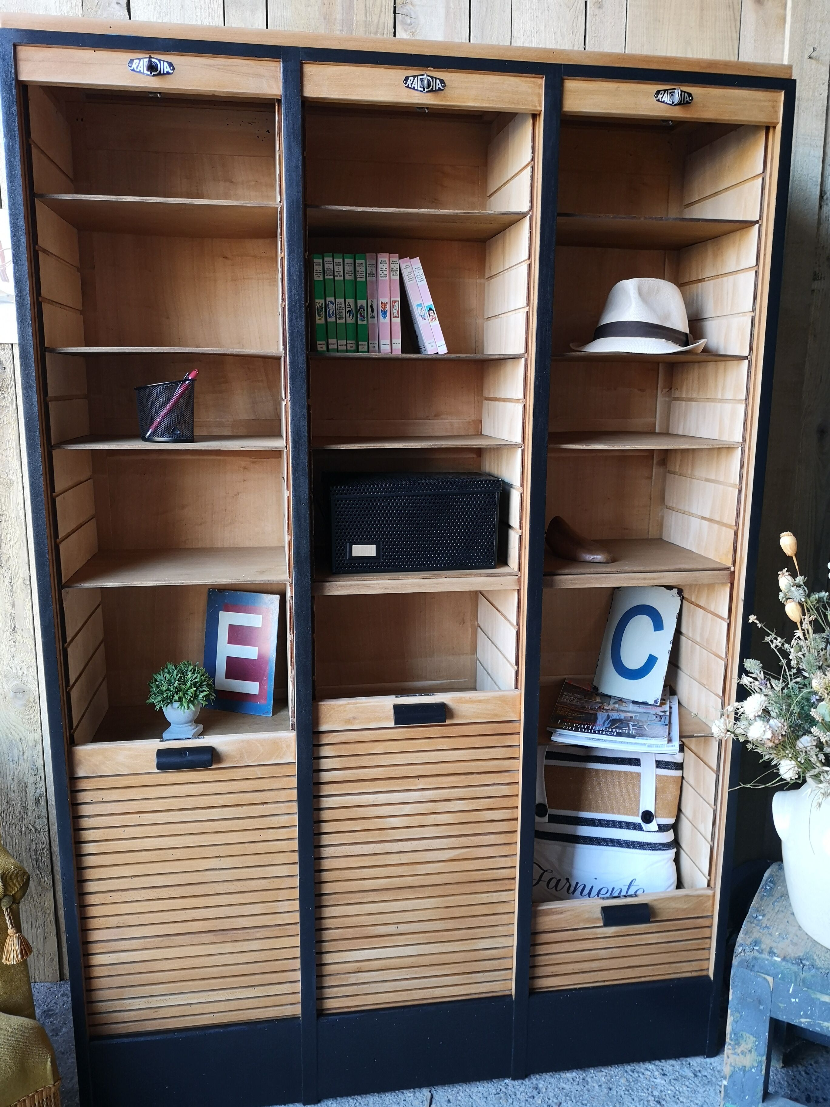 Filing cabinet