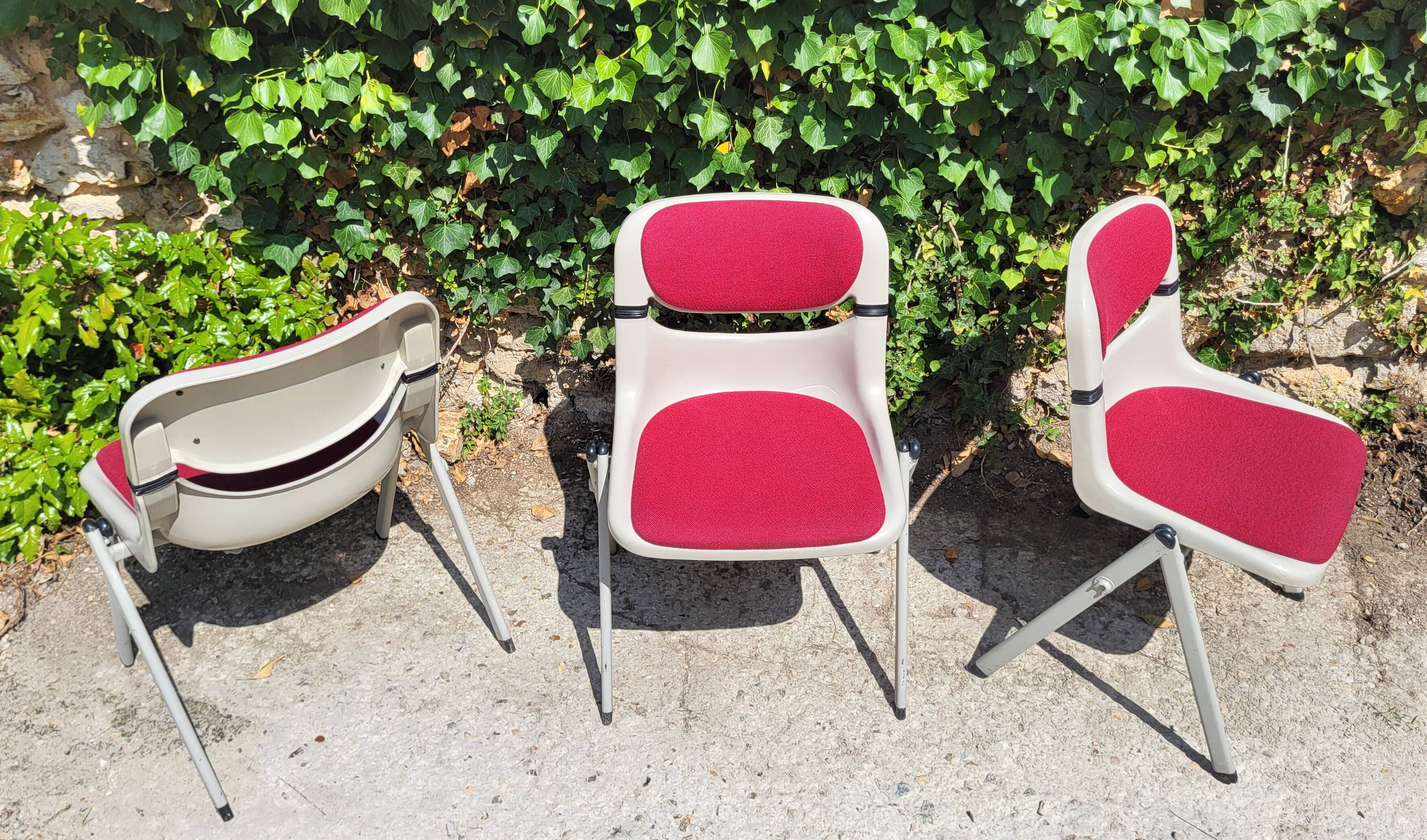 35 “dorsal” designer chair by Emilio Ambasz and Giancarlo Piretti