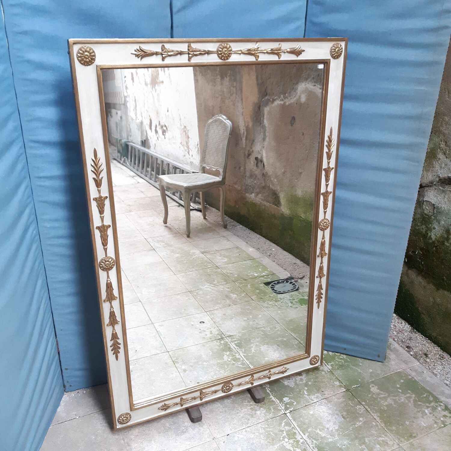 Gold and white empire mirror 130X89