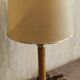Lampe de table en bois et laiton