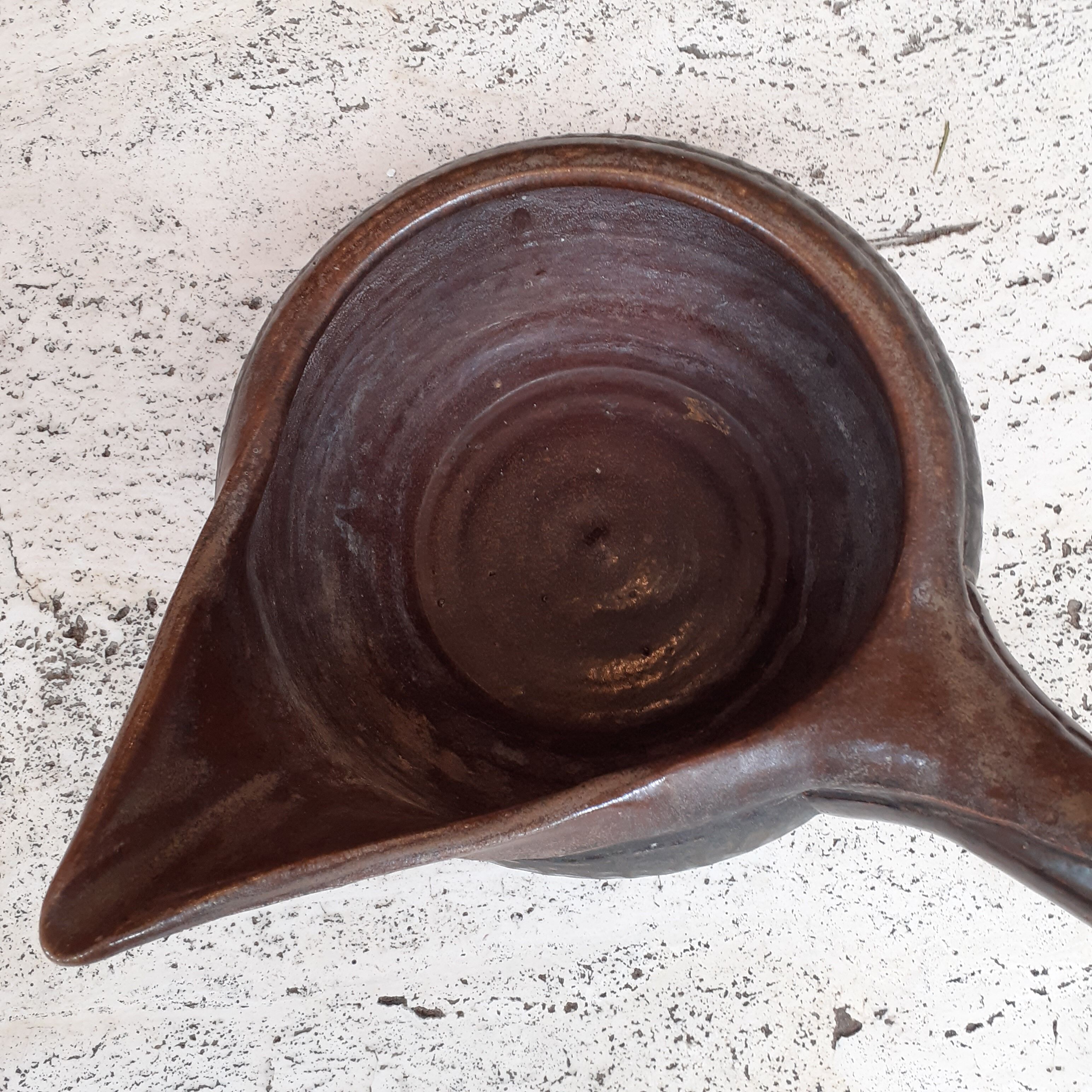 XXL enamelled sandstone pourer