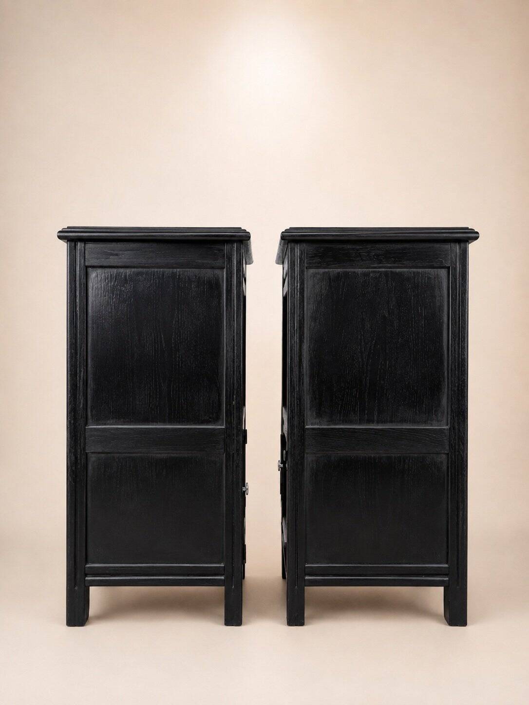 Pair of bedside tables — Art Deco style — Solid black stained oak