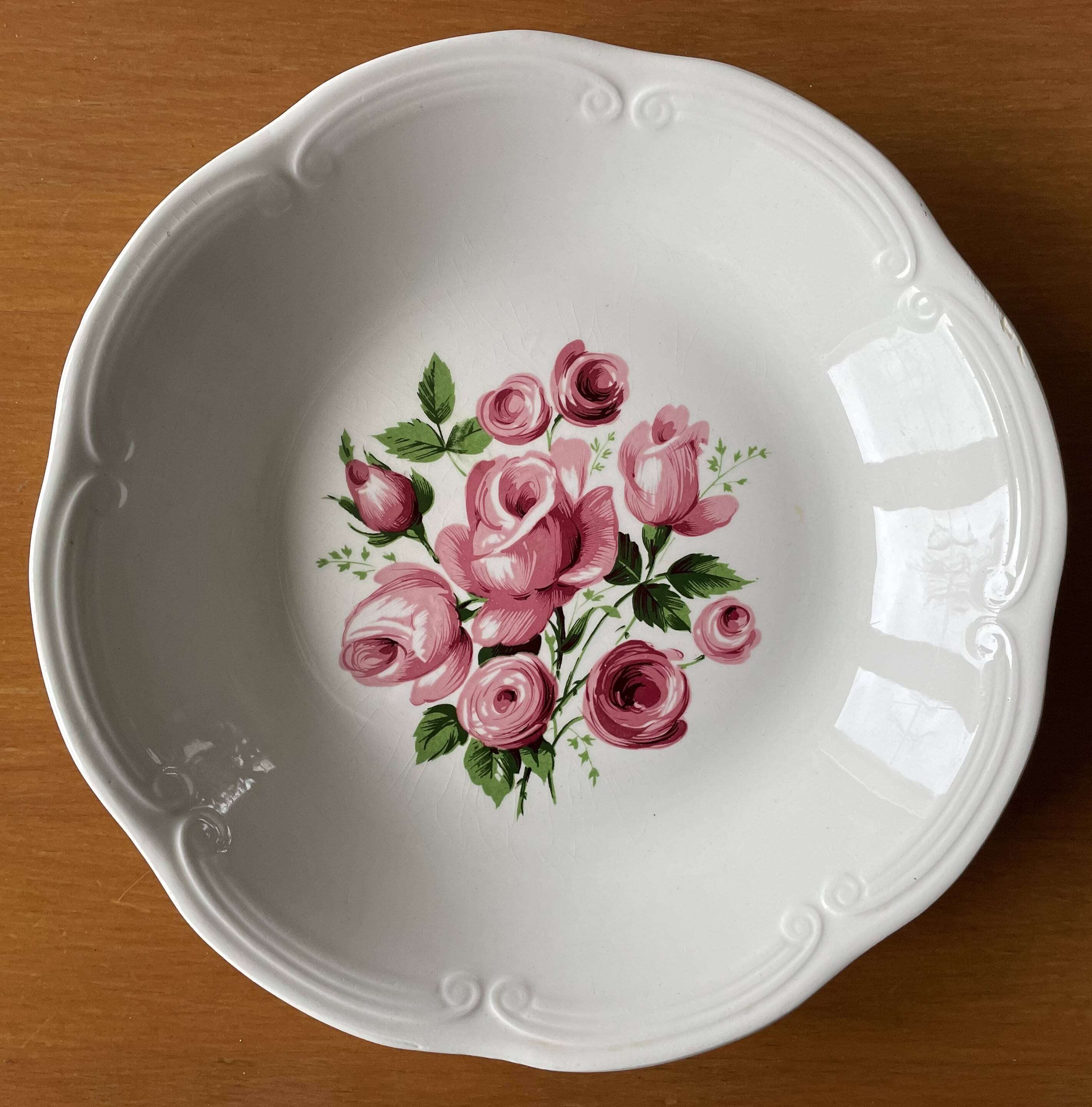 6 old earthenware plates from Saint-Amand (North)