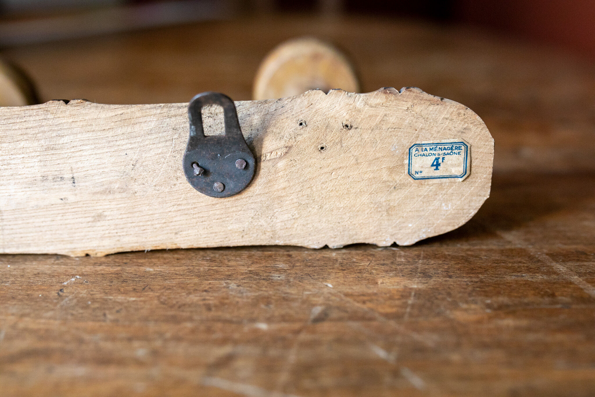 Wooden coat rack bamboo spirit