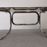 Table ovale italienne en métal chromé tubulaire et verre fumé, années 60-70