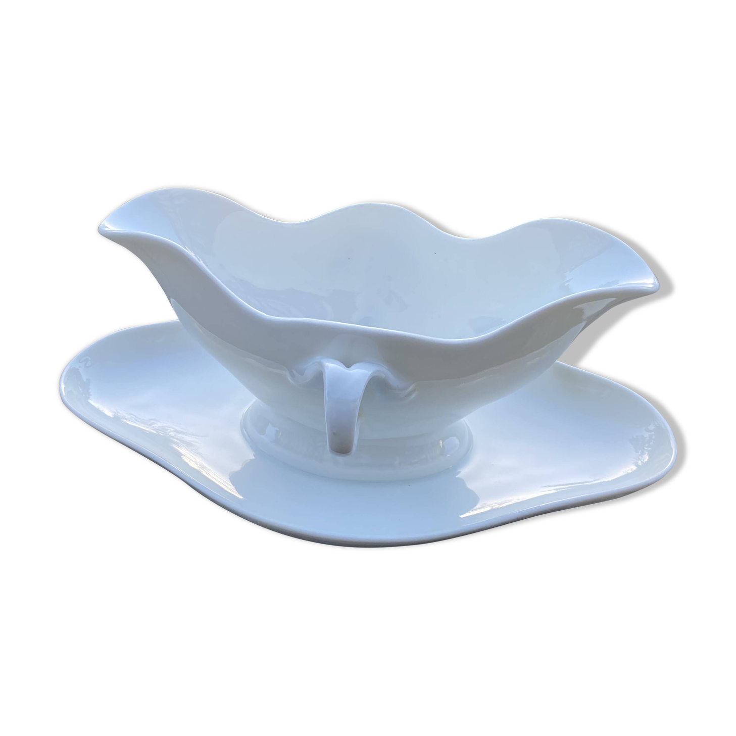 Porcelain sauce boat tableware