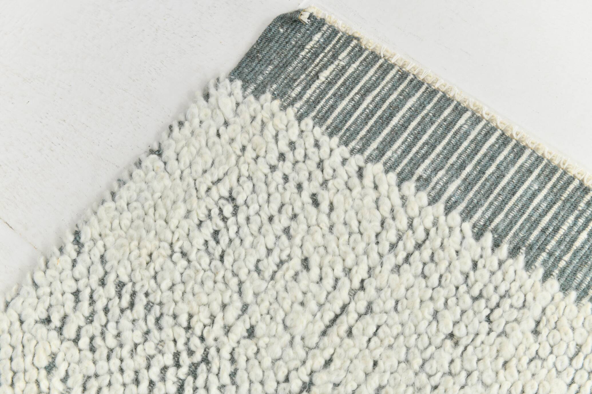 4x7 Shade Of Gray & White Neutral Vintage Rug, 136x199Cm