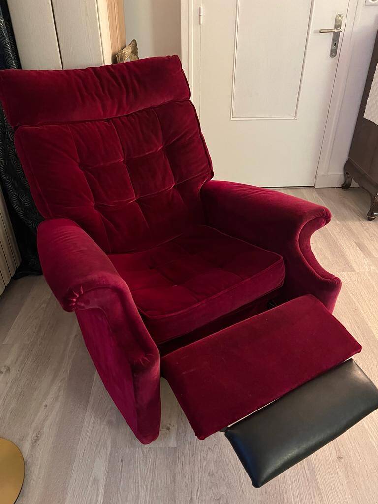 Vintage Parker Knoll red velvet recliner chair circa 1970