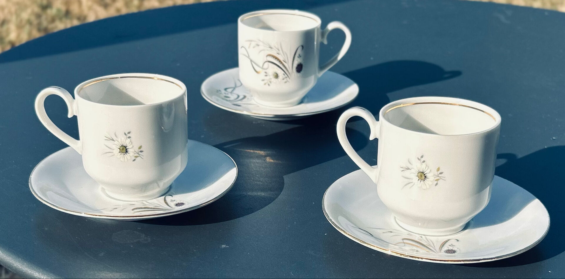 Bavaria porcelain coffee service – Eliane from Vercors – 20 pieces